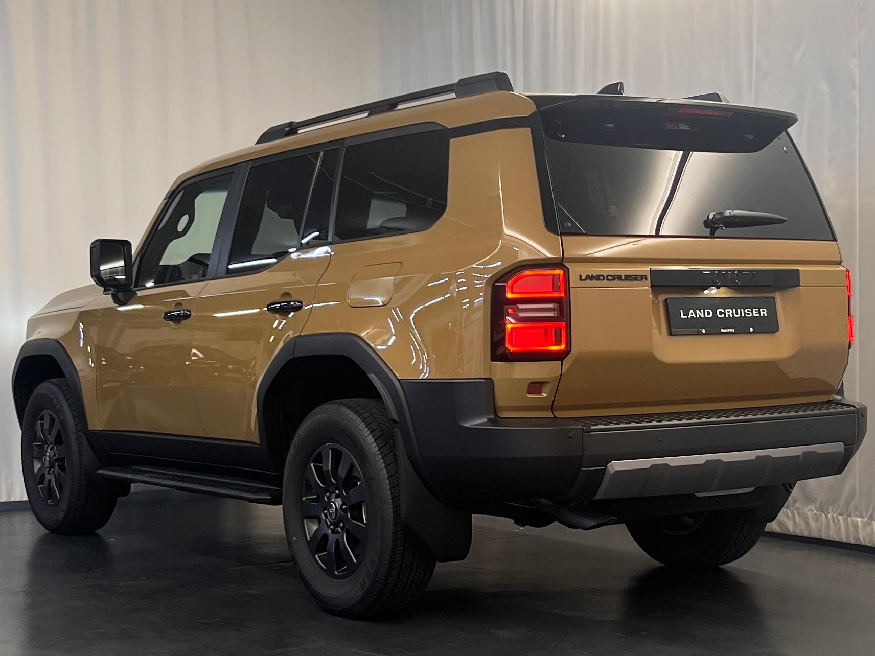 TOYOTA Land Cruiser 2.8 D Style-image-7