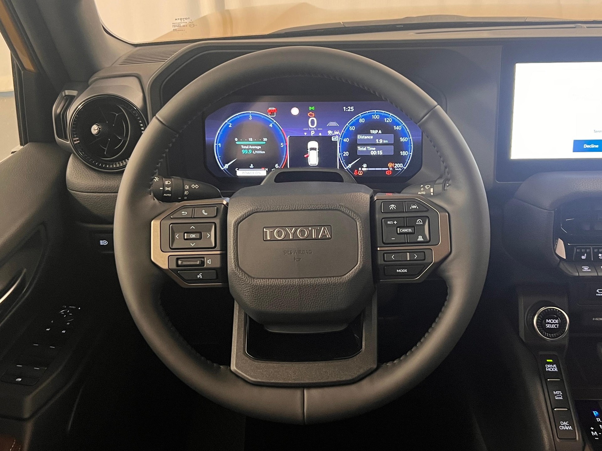 TOYOTA Land Cruiser 2.8 D Style-image-4