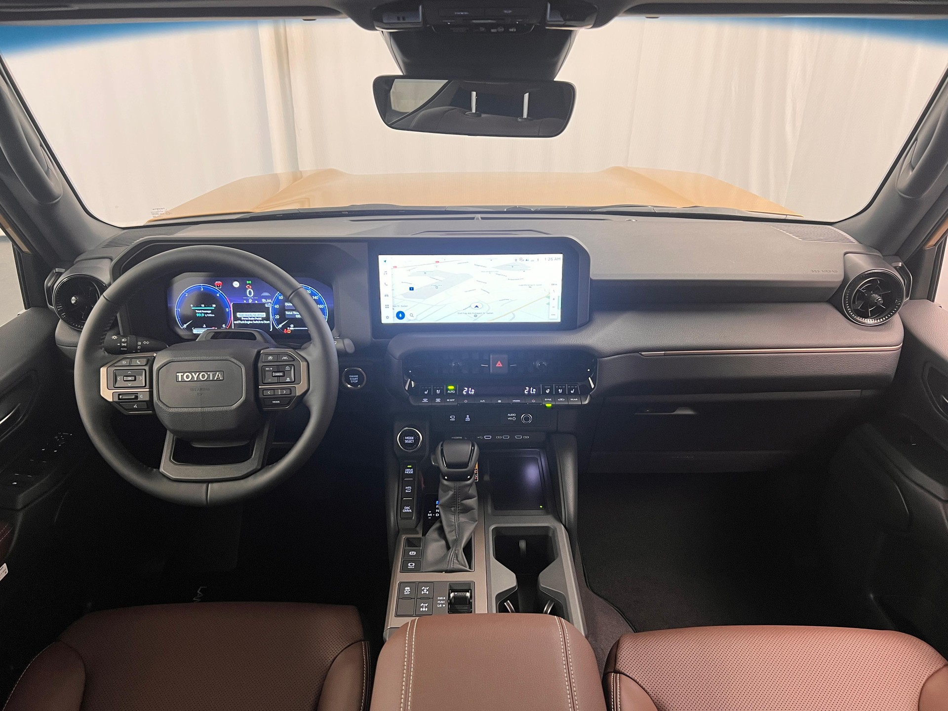TOYOTA Land Cruiser 2.8 D Style-image-10