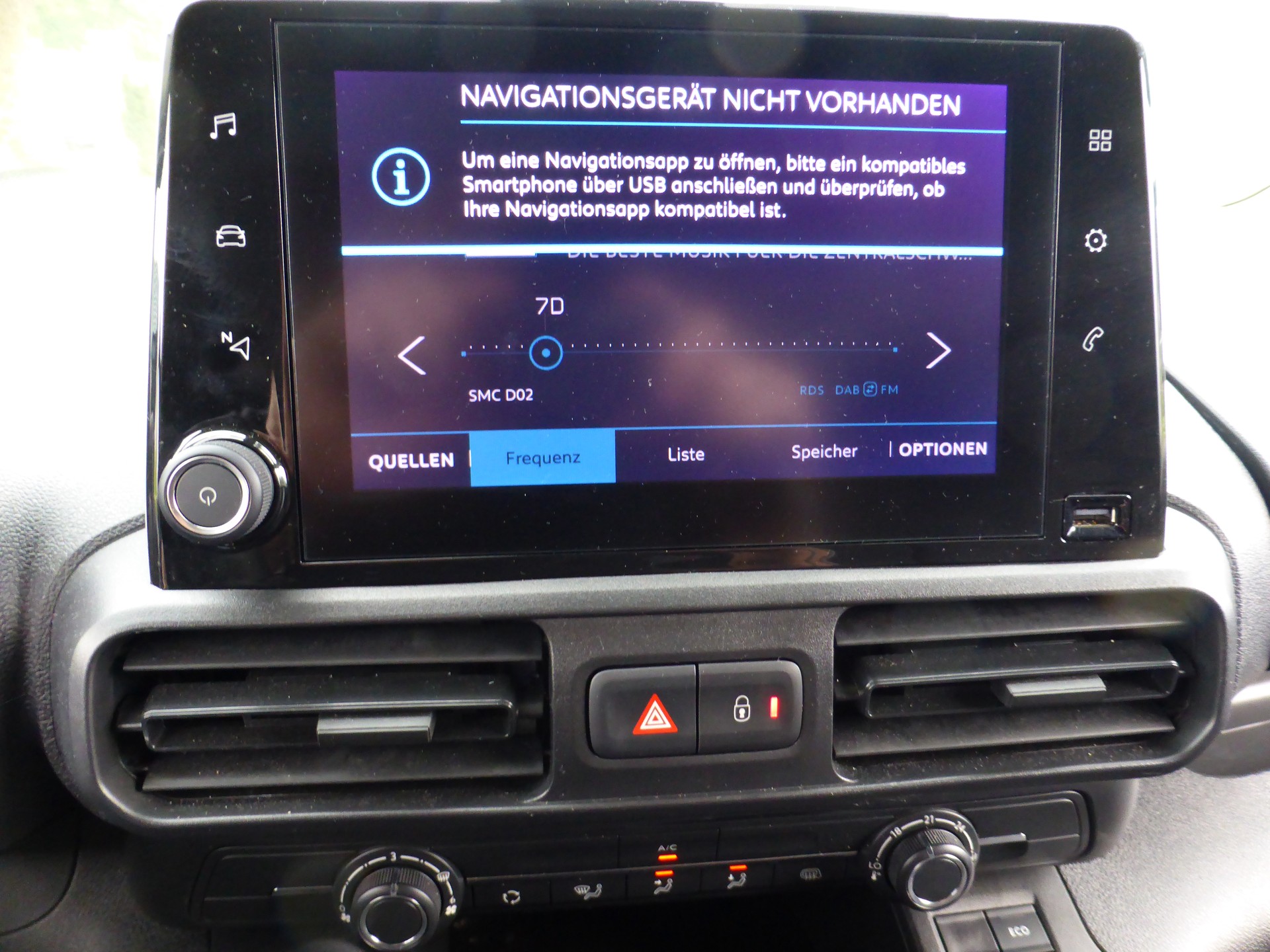 CITROEN Berlingo Van 1.5 Blue HDi 130 s/s Club EAT8 1000kg-image-14