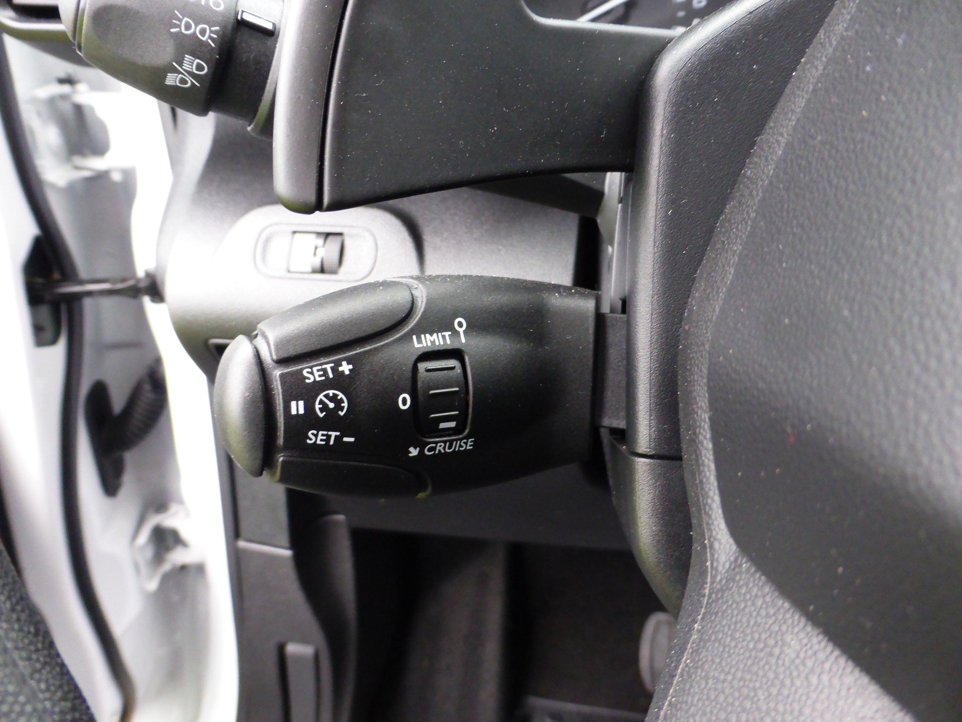 CITROEN Berlingo Van 1.5 Blue HDi 130 s/s Club EAT8 1000kg-image-11