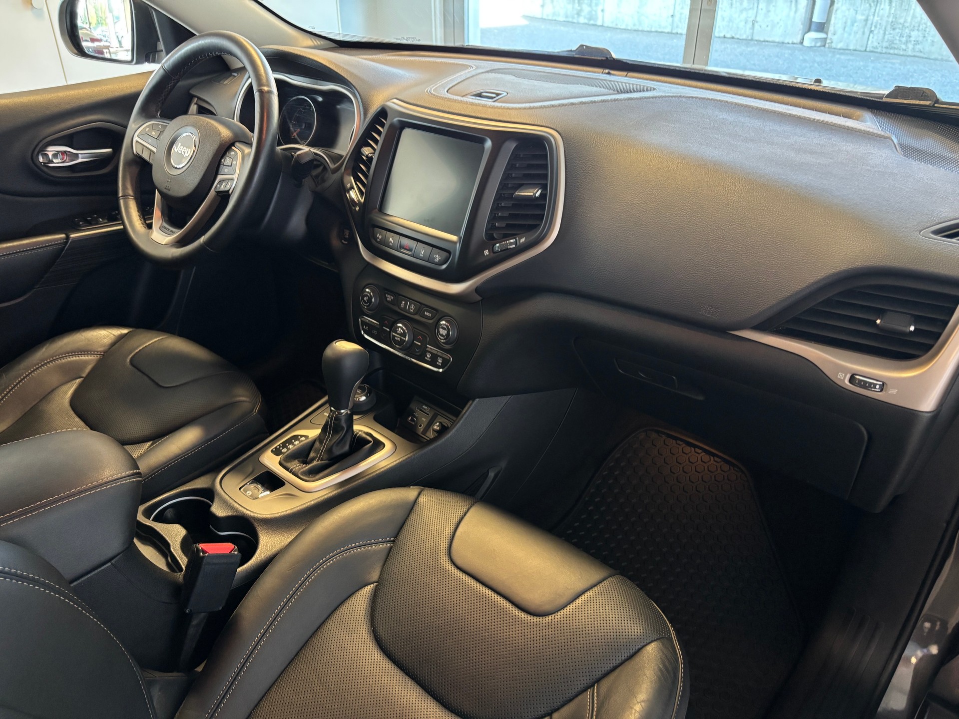JEEP Cherokee 2.2TD Limited AWD 9ATX-image-7