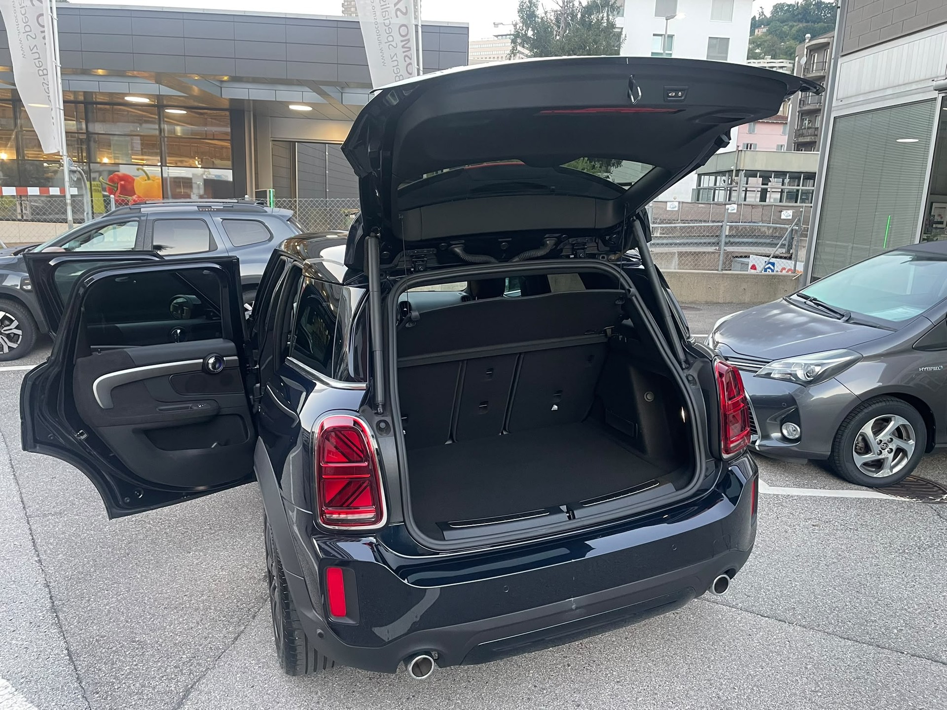MINI Countryman Cooper S ALL4 Steptronic-image-12