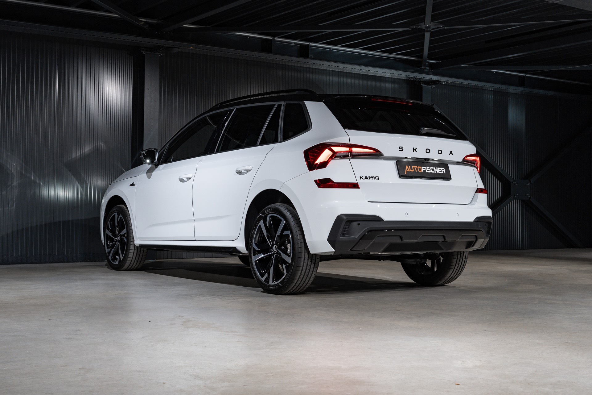 SKODA Kamiq 1.5 TSI Monte Carlo DSG-image-8