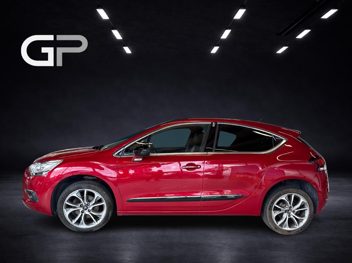 DS AUTOMOBILES 4 1.6 THP 165 Dark Top-image-1