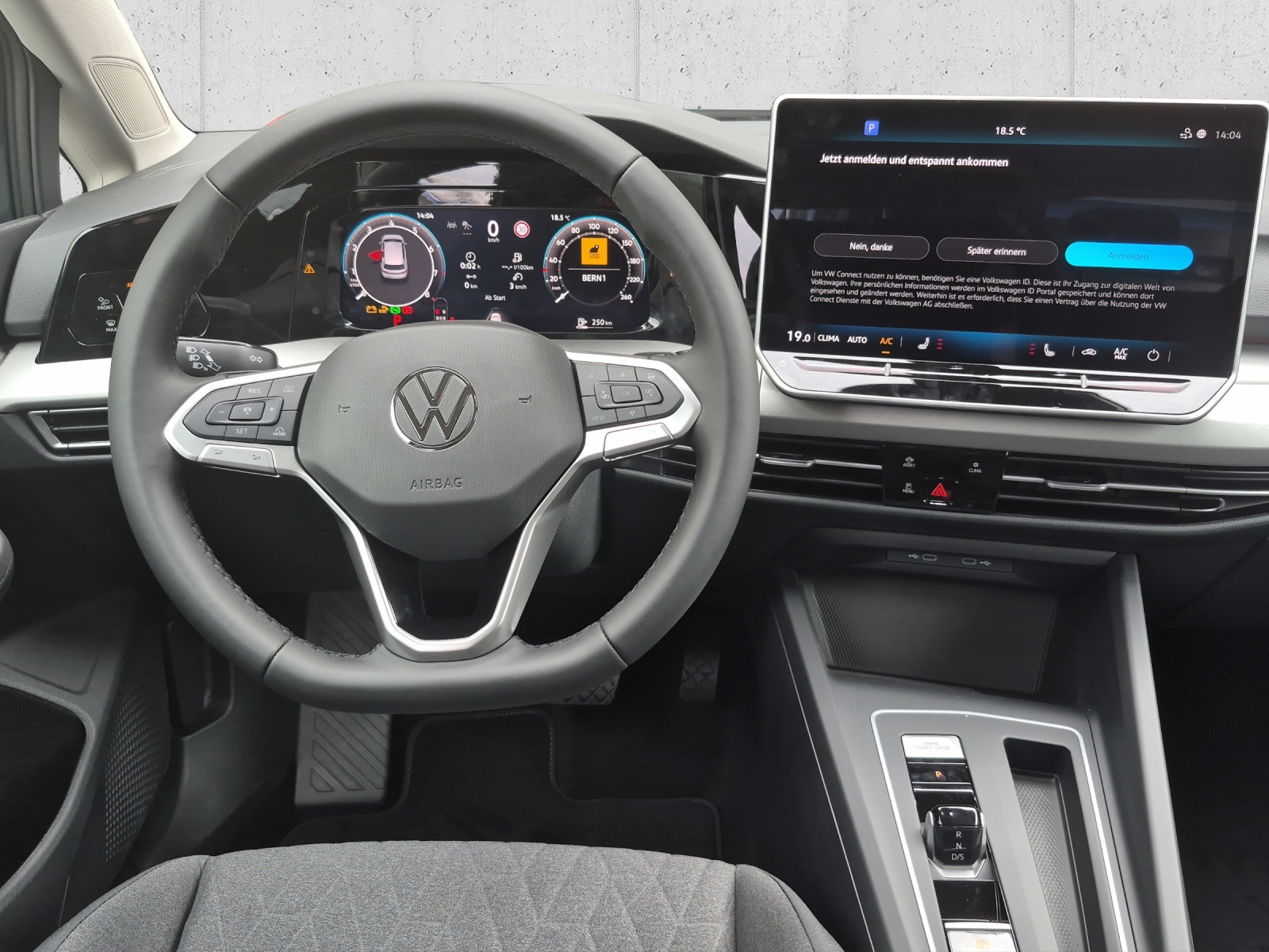 VW Golf 1.5 e TSI mHEV United DSG-image-13