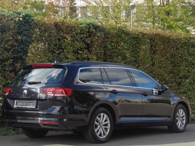 VW Passat 2.0 TDI BMT Business DSG-image-15