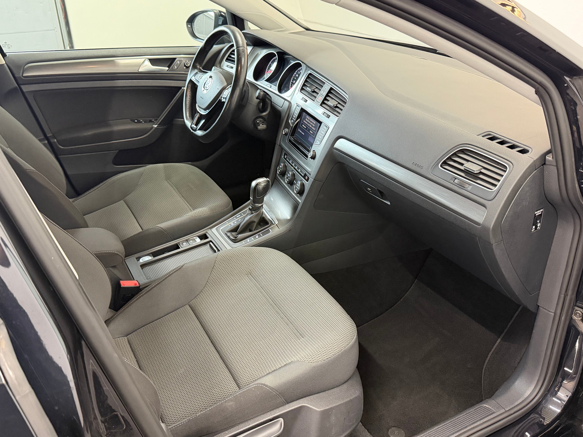 VW Golf 1.4 TSI Comfortline DSG-image-11