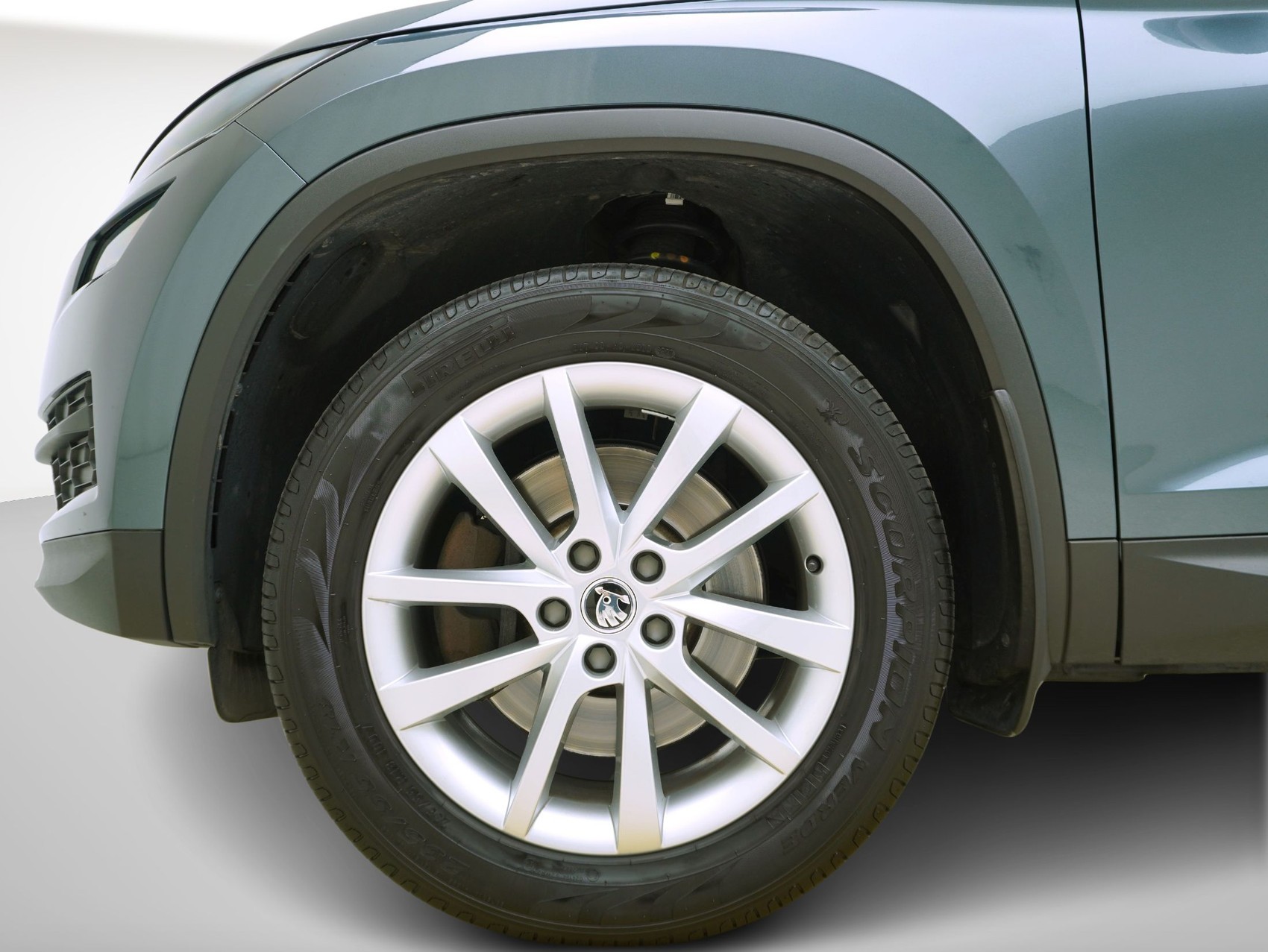SKODA Kodiaq 2.0 TSI DSG Ambition 4X4-image-6