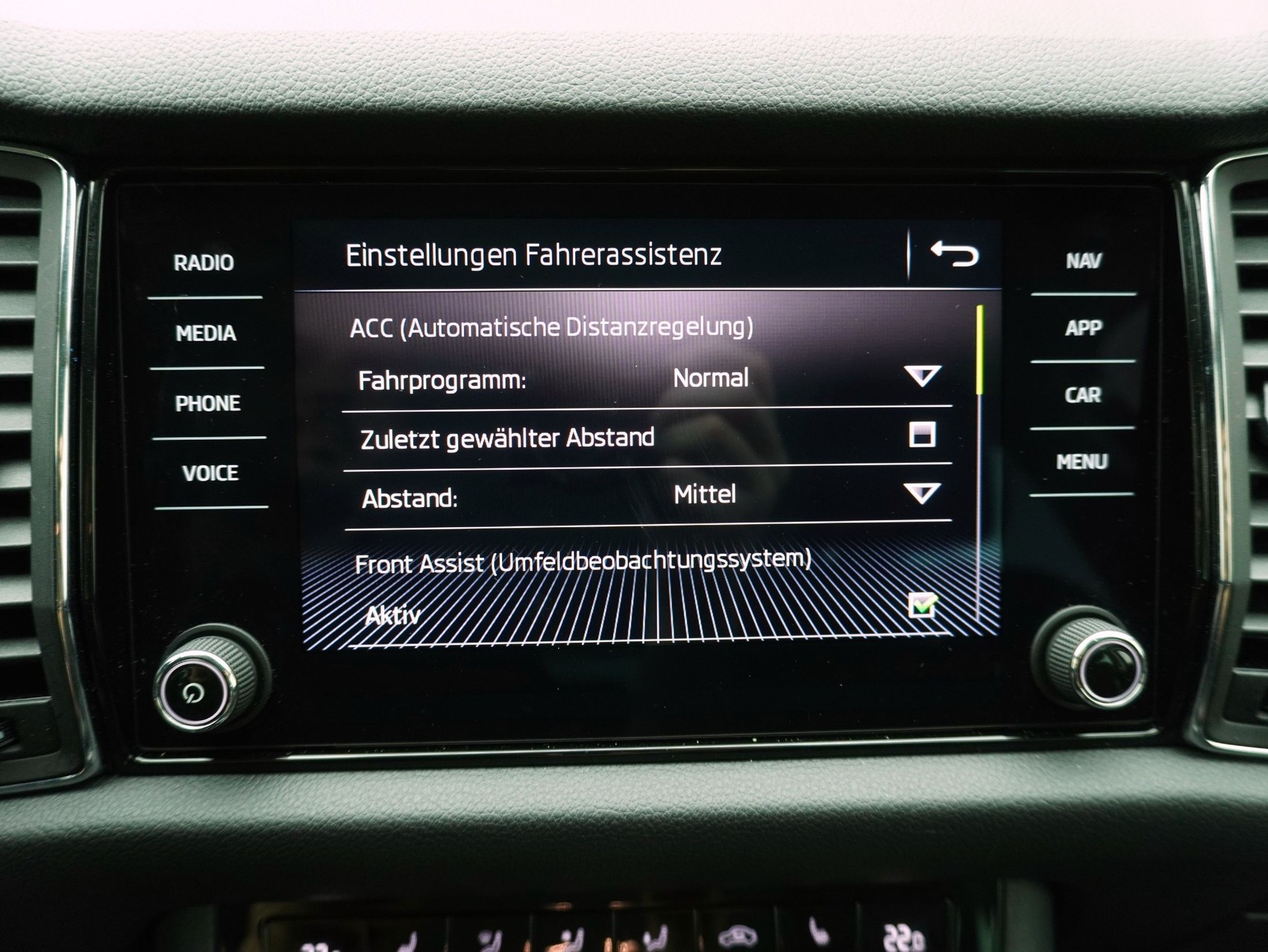 SKODA Kodiaq 2.0 TSI DSG Ambition 4X4-image-19