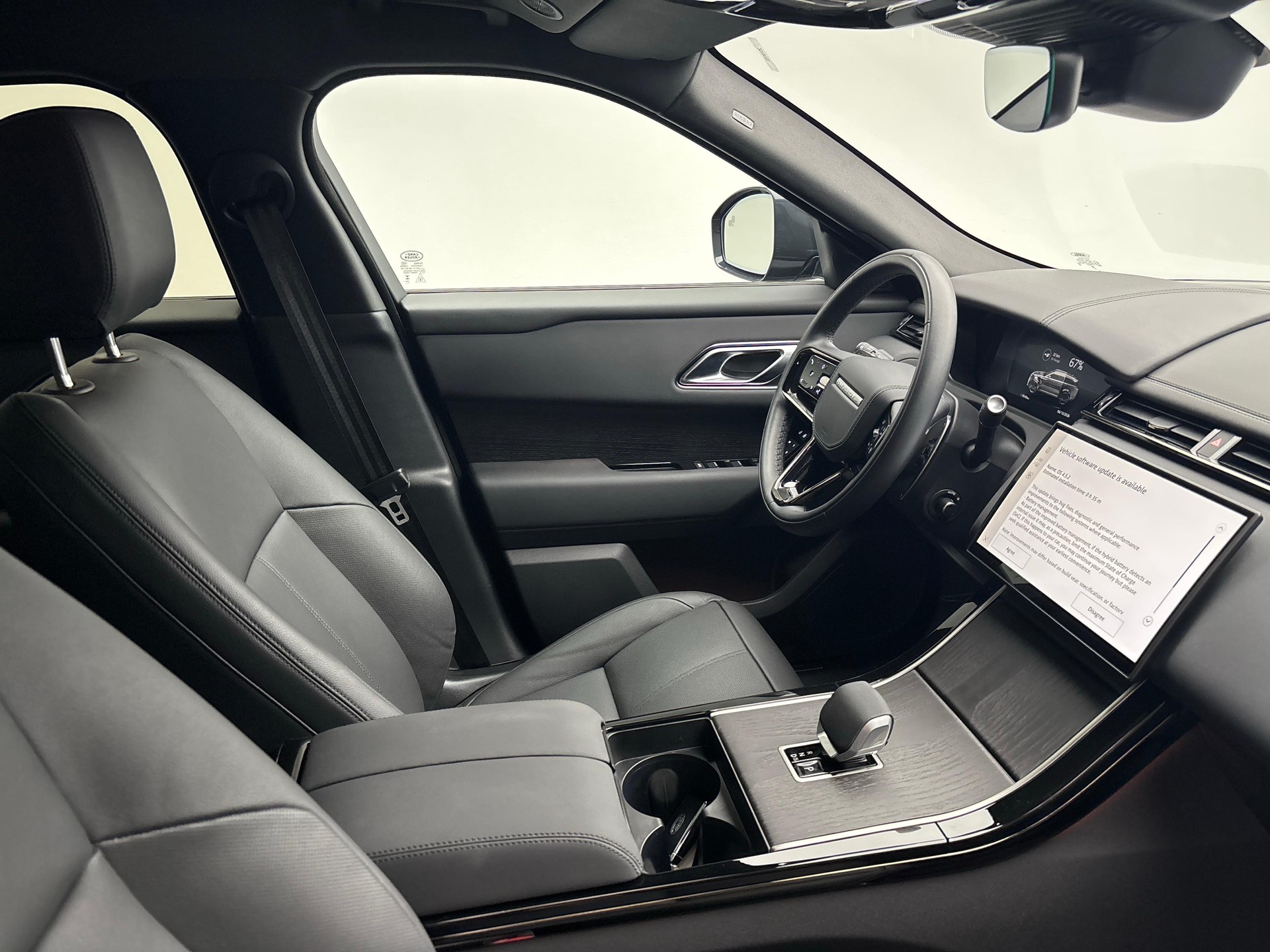 LAND ROVER Range Rover Velar 2.0 P400e Dynamic SE-image-9