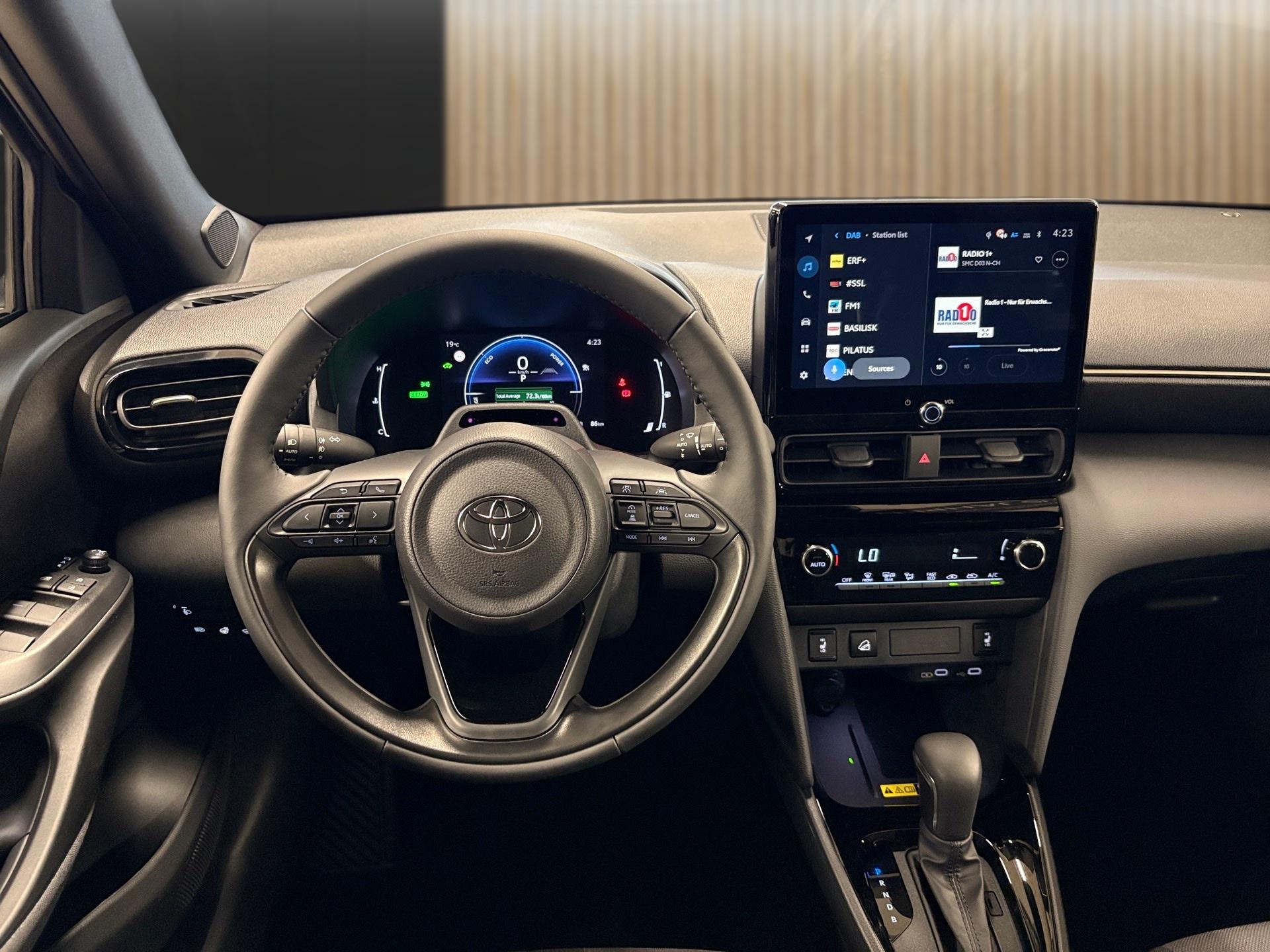 TOYOTA Yaris Cross 1.5 Trend AWDi e-CVT-image-12