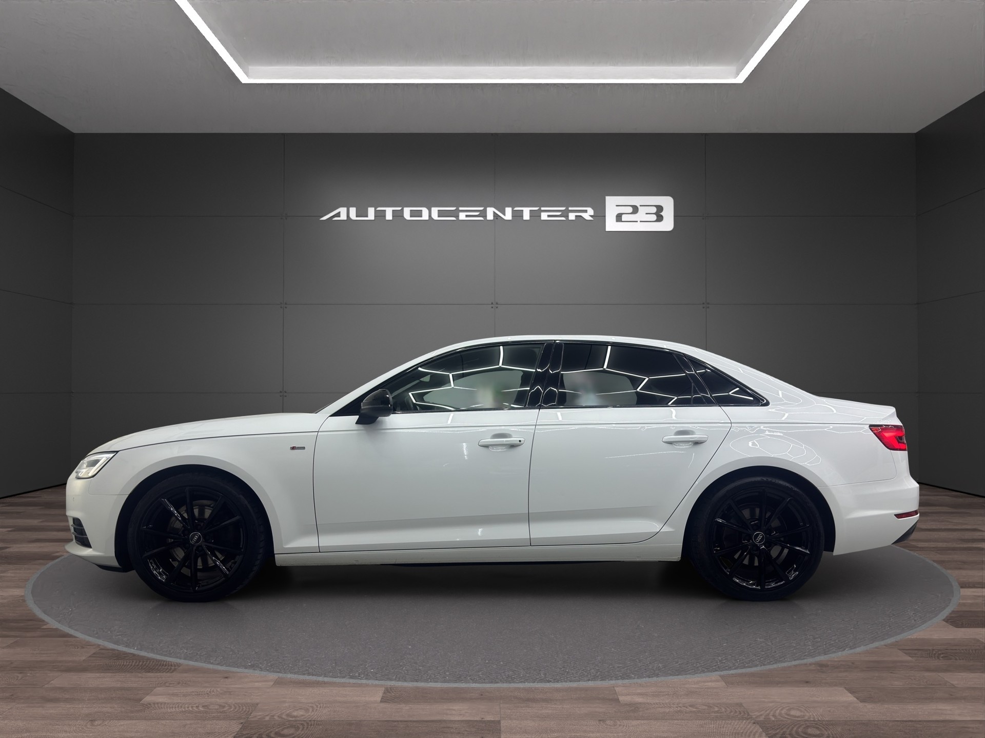 AUDI A4 Limousine 2.0 TDI S-tronic S-Line-image-1