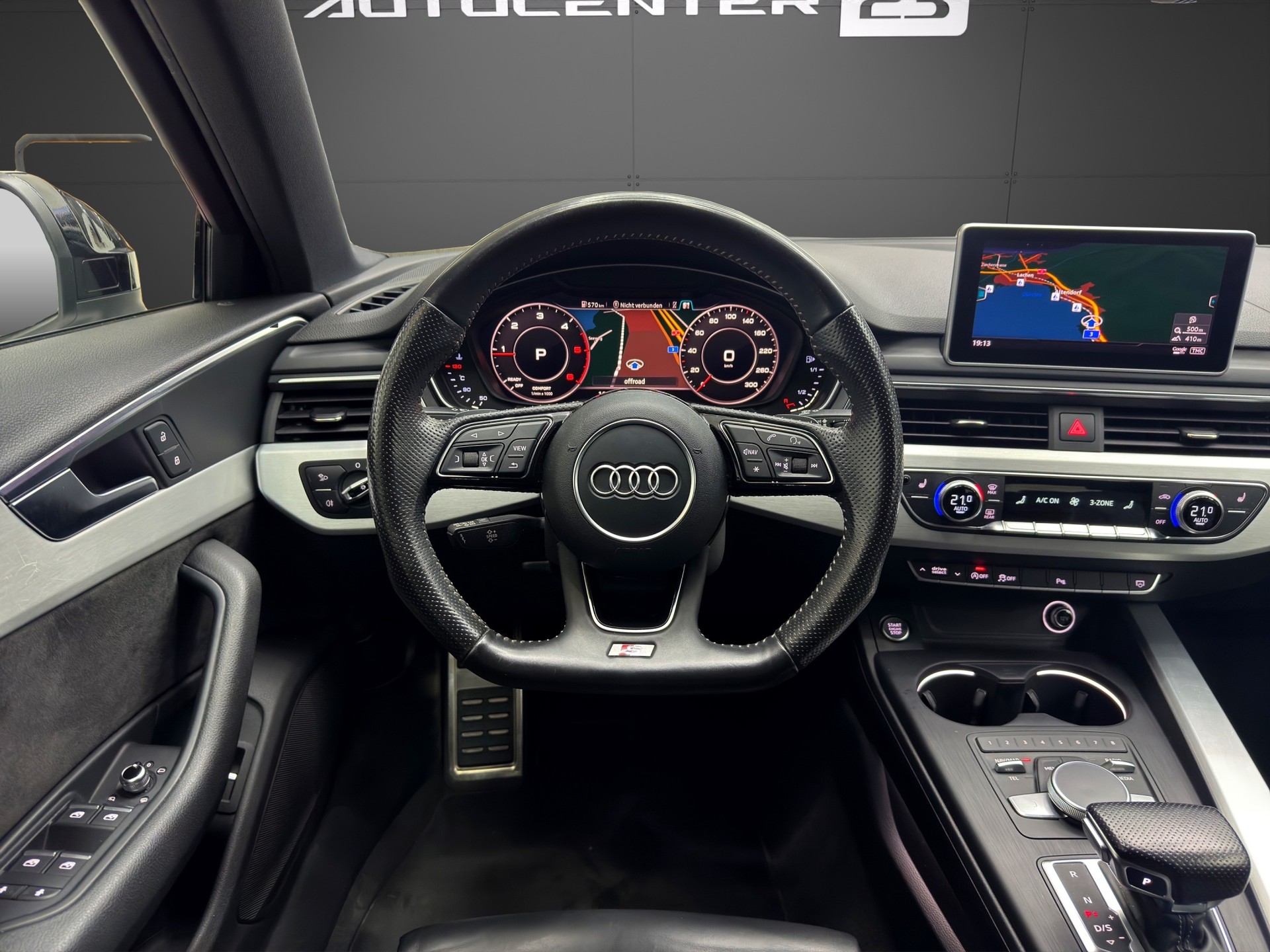 AUDI A4 Limousine 2.0 TDI S-tronic S-Line-image-9