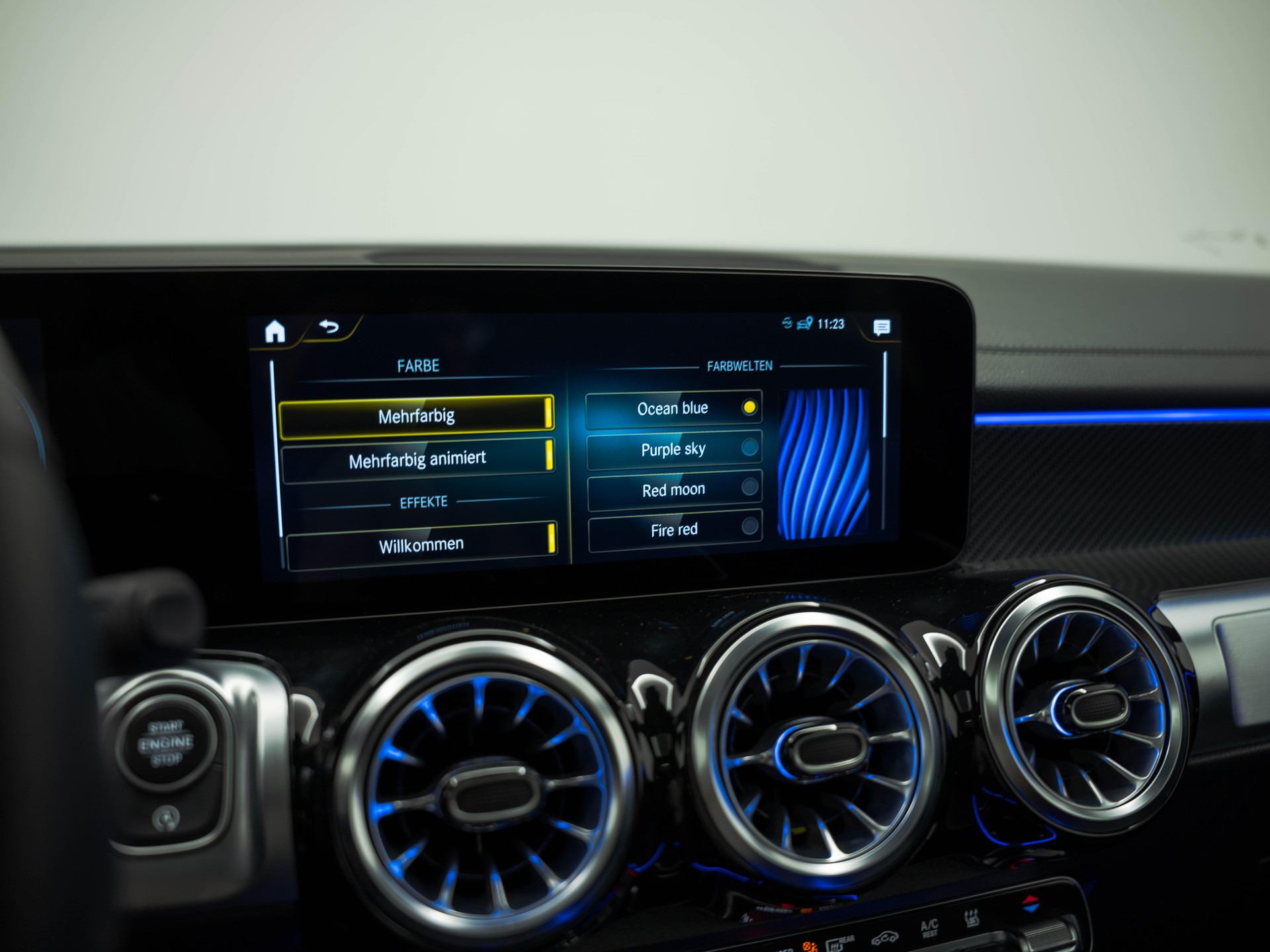 MERCEDES-BENZ GLB 250 AMG Line 4matic-image-24