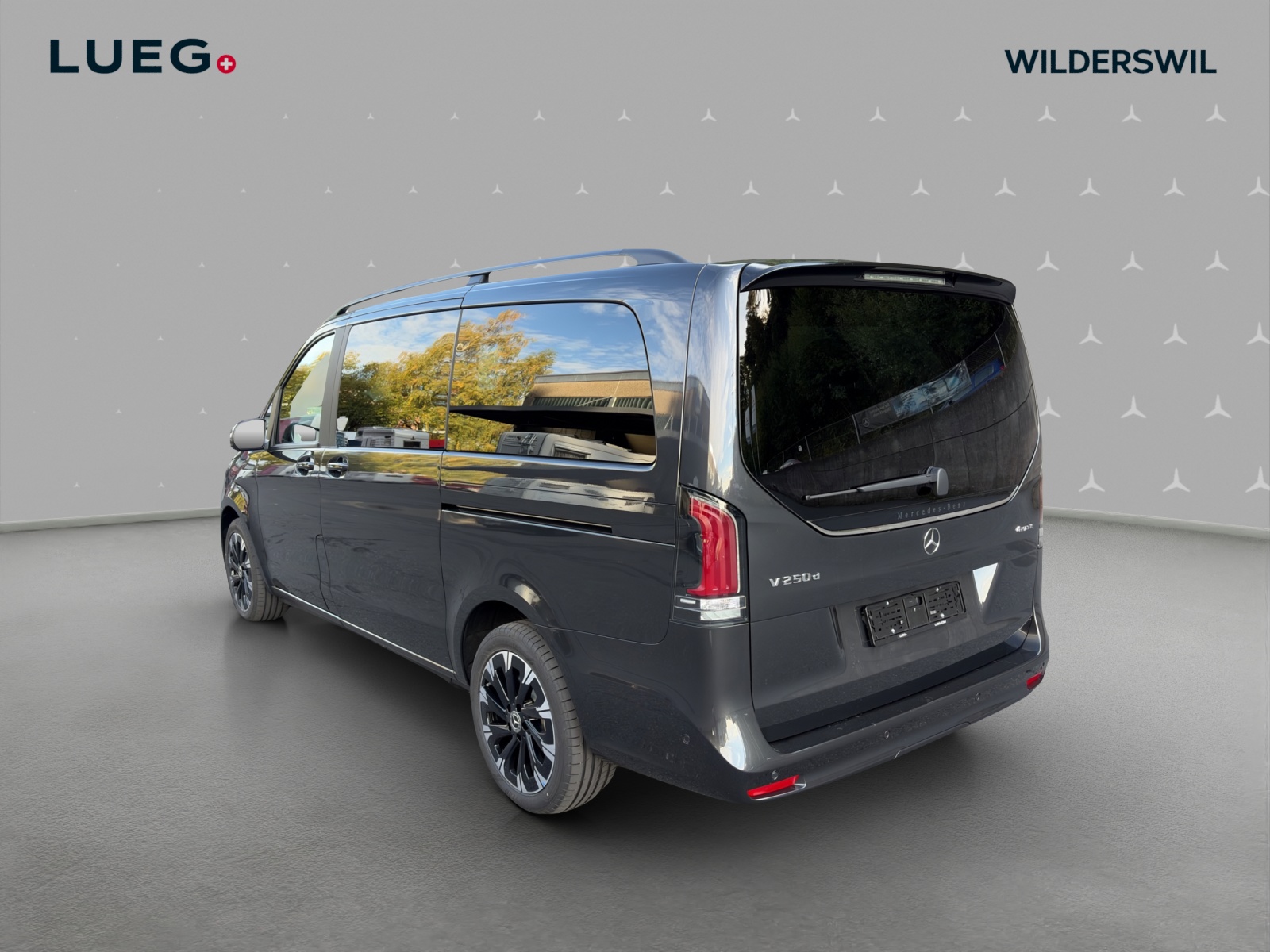 MERCEDES-BENZ V 250 d lang 4Matic Style 9G-Tronic-image-2