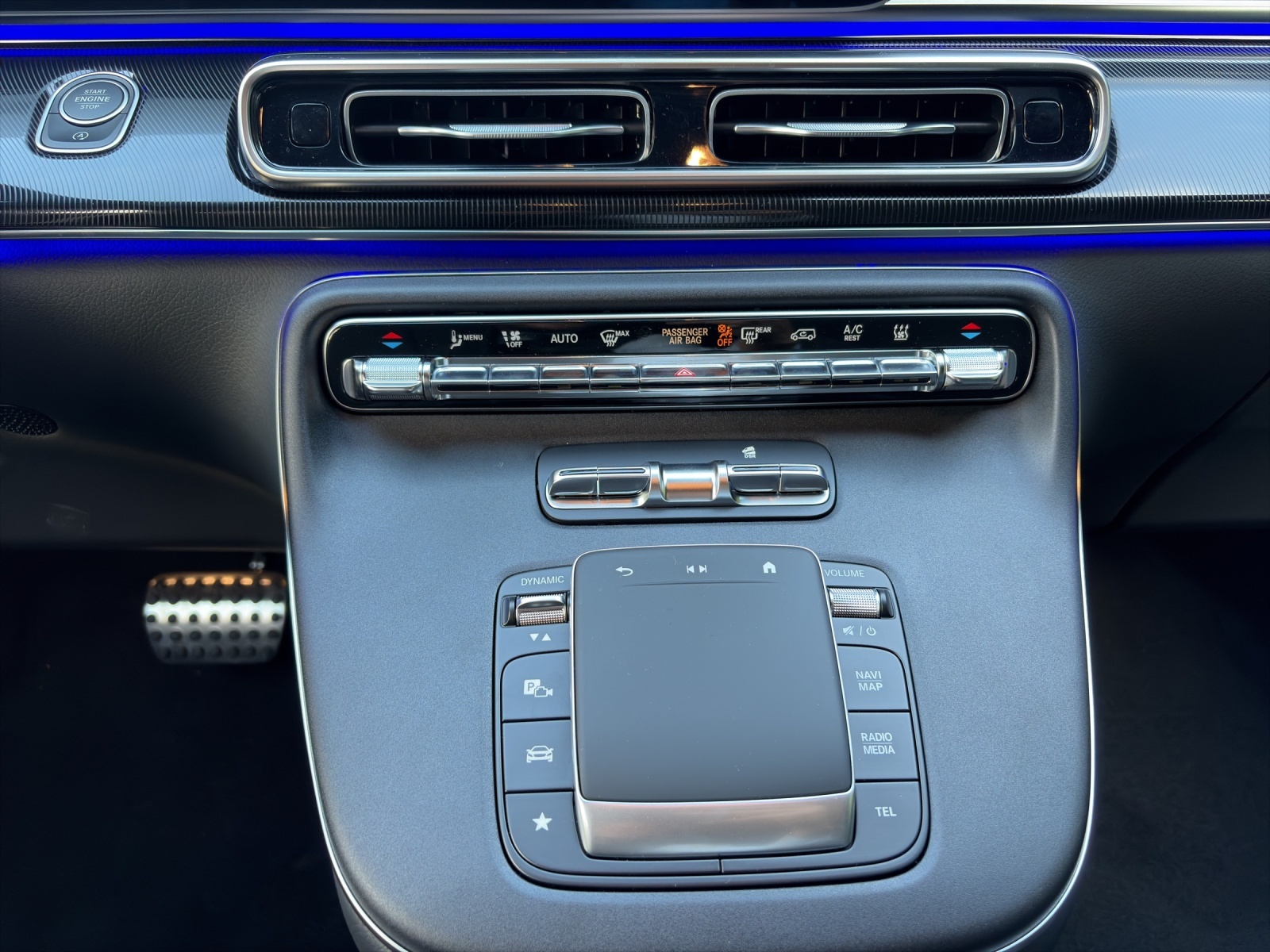 MERCEDES-BENZ V 250 d lang 4Matic Style 9G-Tronic-image-13
