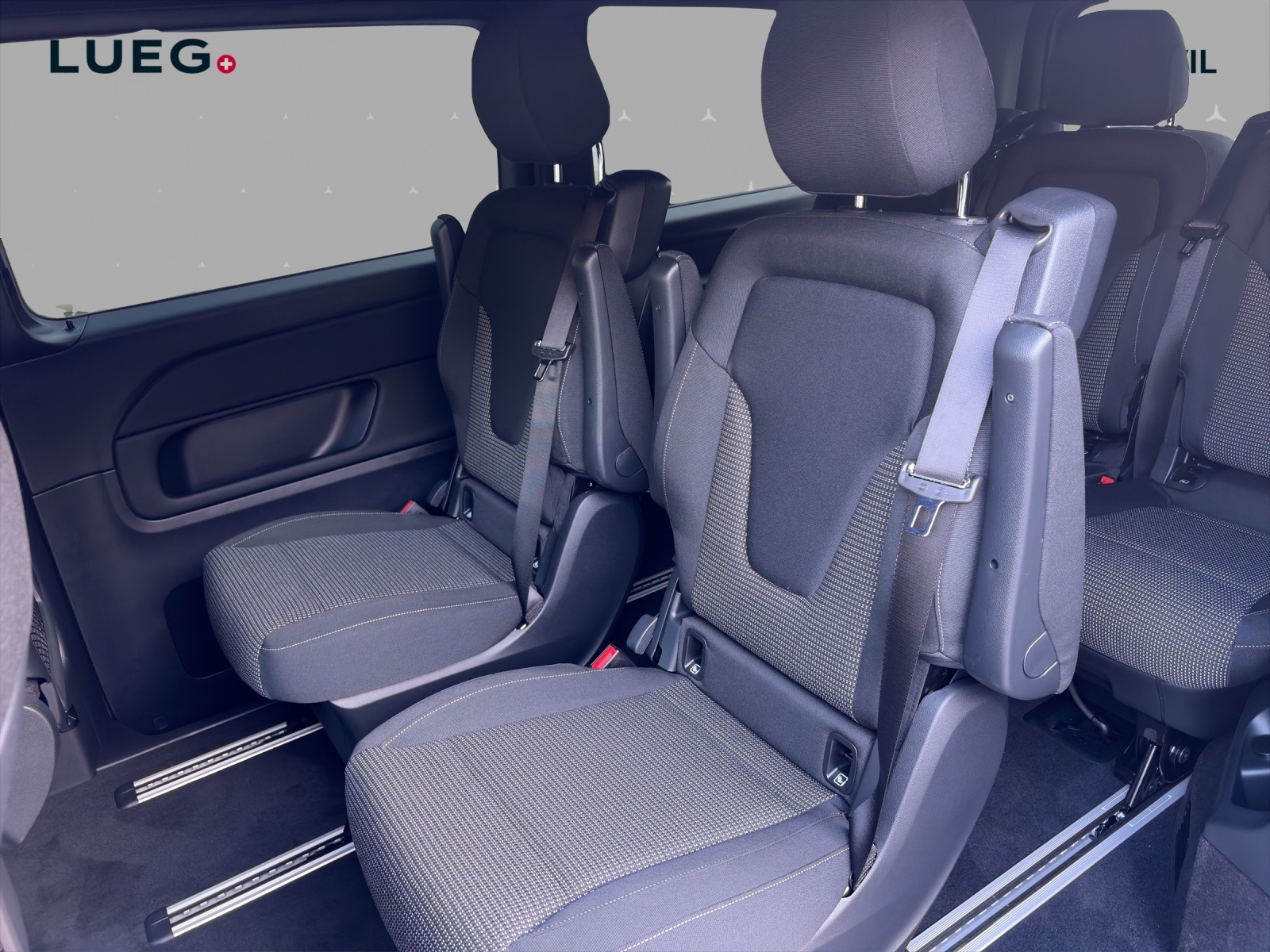 MERCEDES-BENZ V 250 d lang 4Matic Style 9G-Tronic-image-11