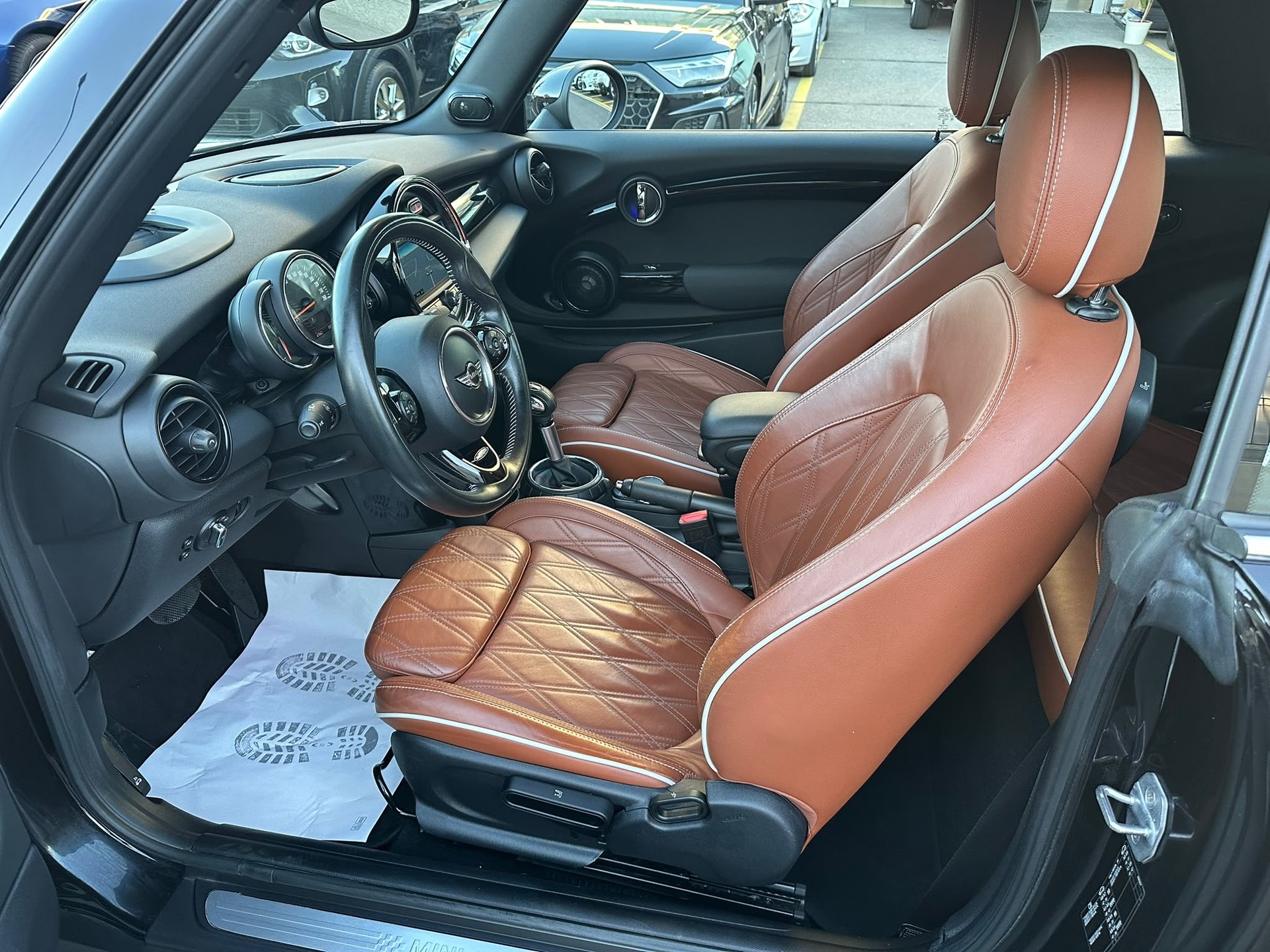 MINI Cooper S Cabriolet Steptronic-image-8