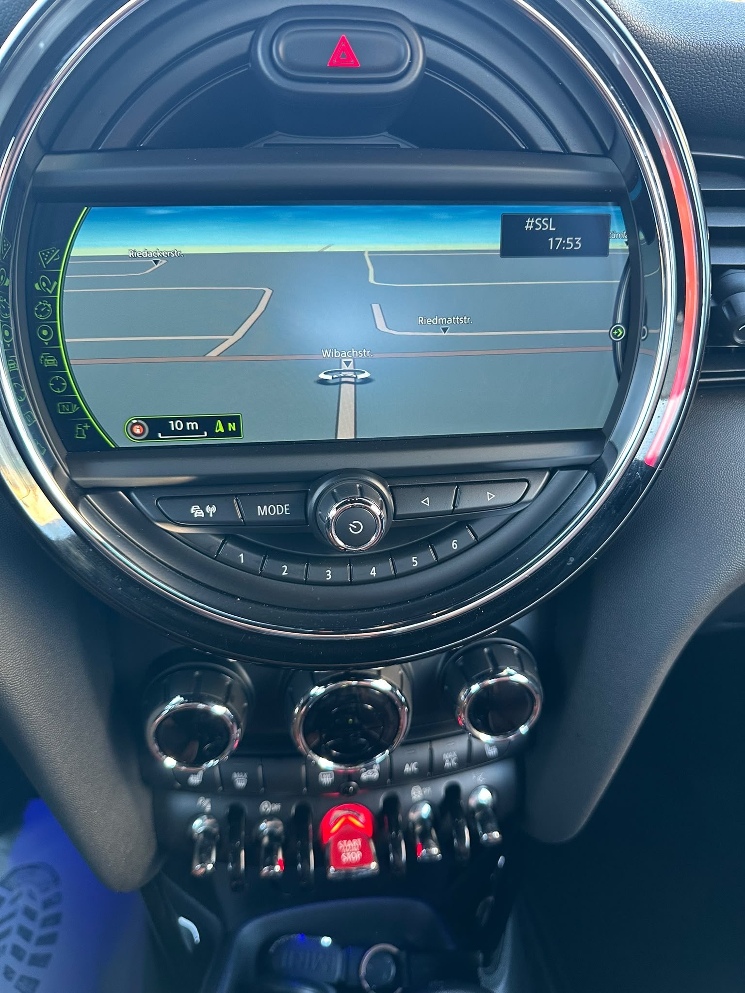 MINI Cooper S Cabriolet Steptronic-image-18