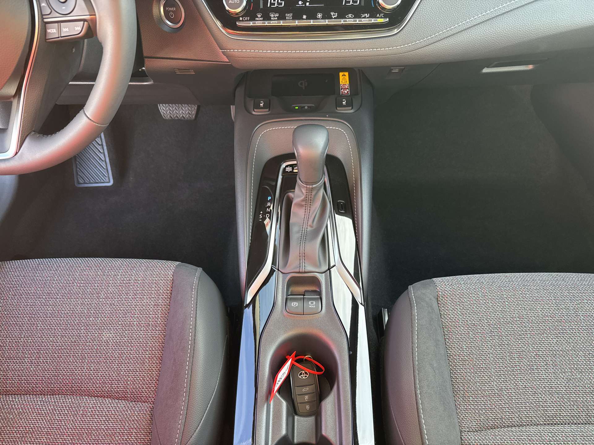 TOYOTA Corolla Touring Sports 2.0 HSD Teamplayer e-CVT Automat-image-11