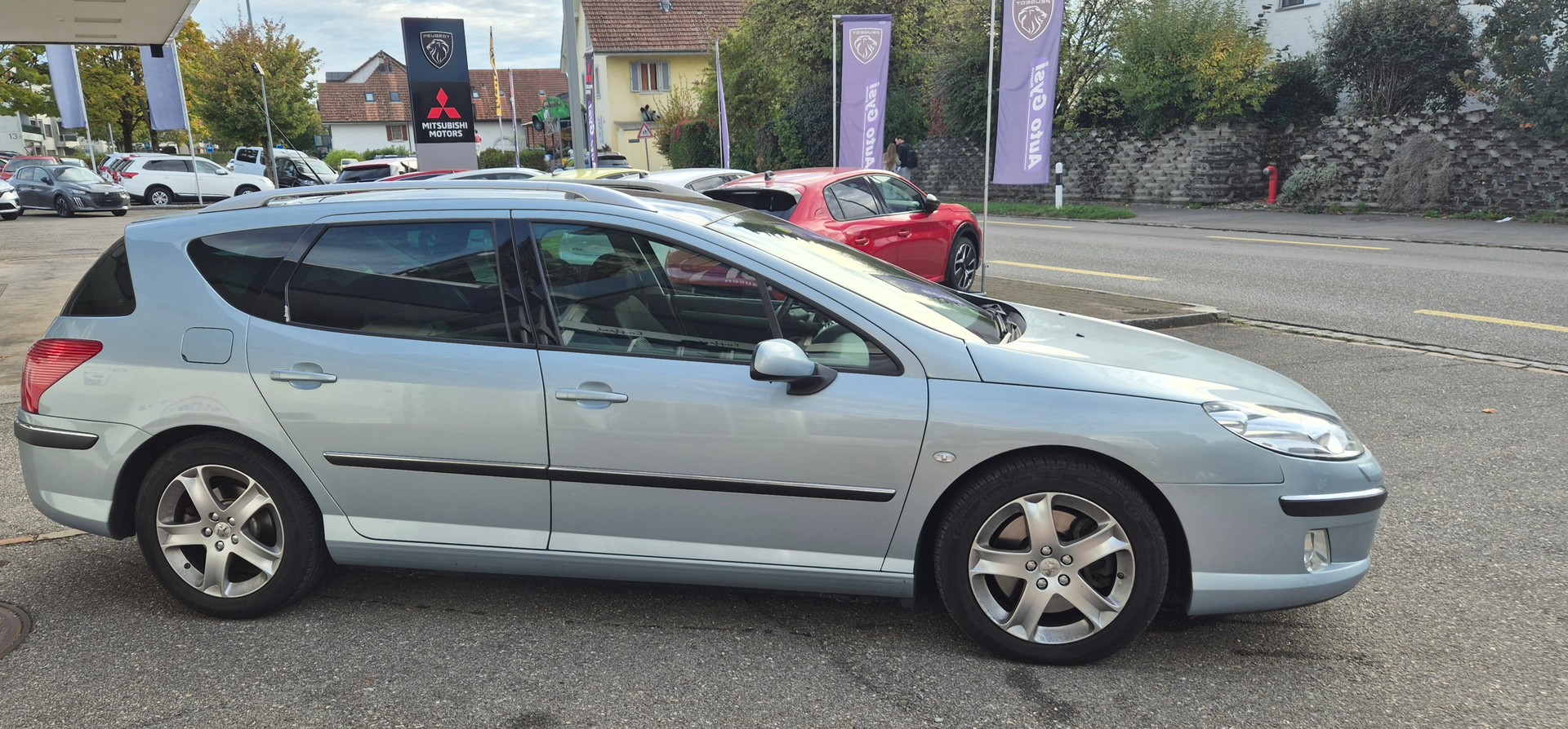PEUGEOT 407 SW 2.2 HDI SV Dynamic-image-15
