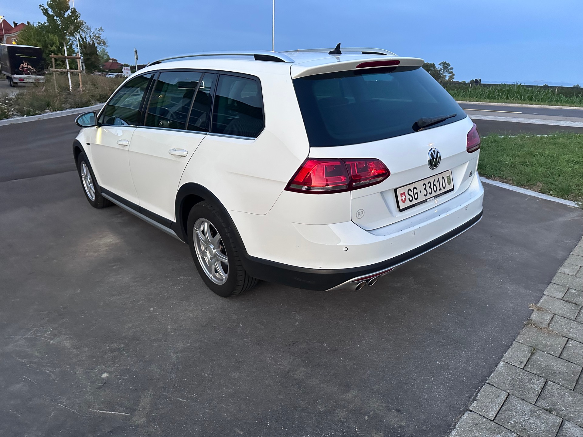VW 2.0 TDI 184 DSG 4motion-image-3