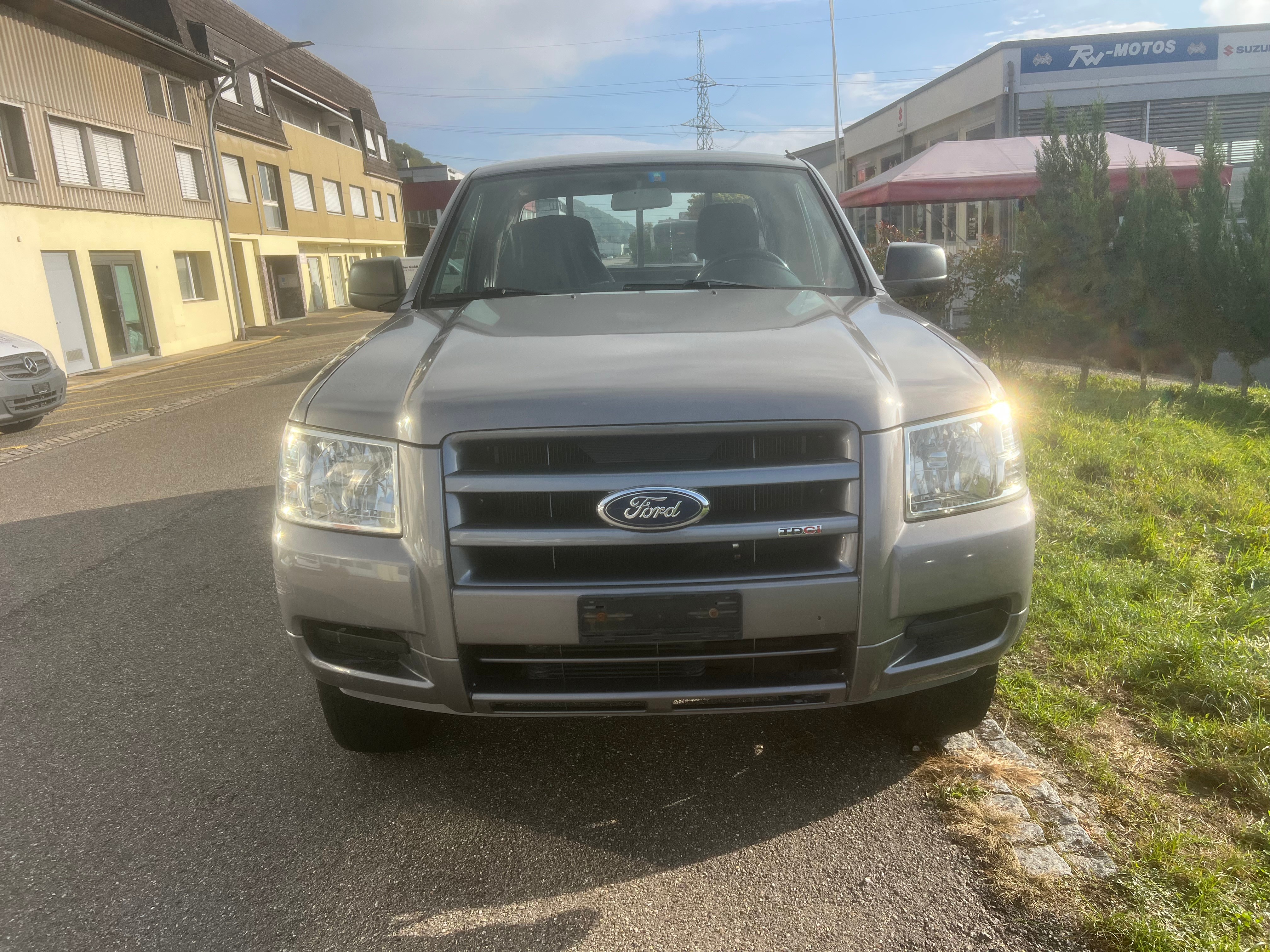 Car photo
