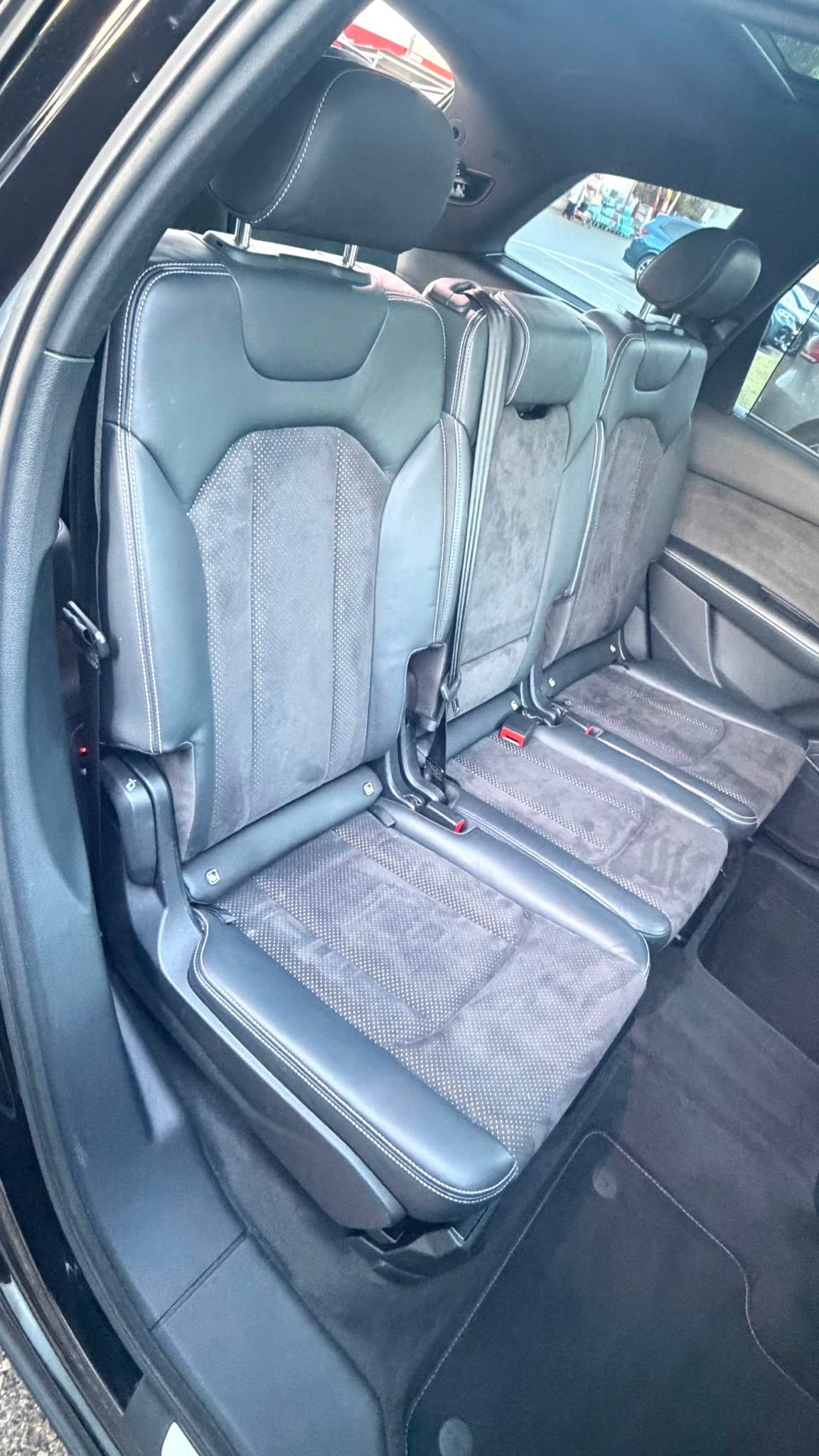 AUDI Q7 3.0 TDI quattro tiptronic-image-7