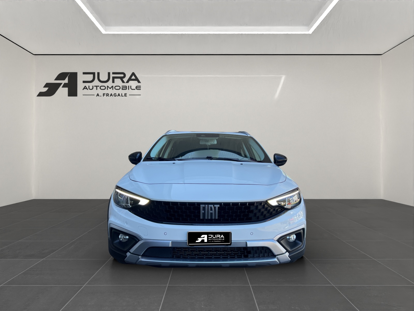 FIAT Tipo 1.6 MultiJet Cross-image-2