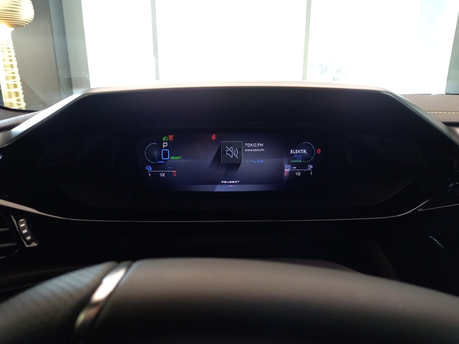 PEUGEOT 308 1.6 PHEV 180 GT-image-10