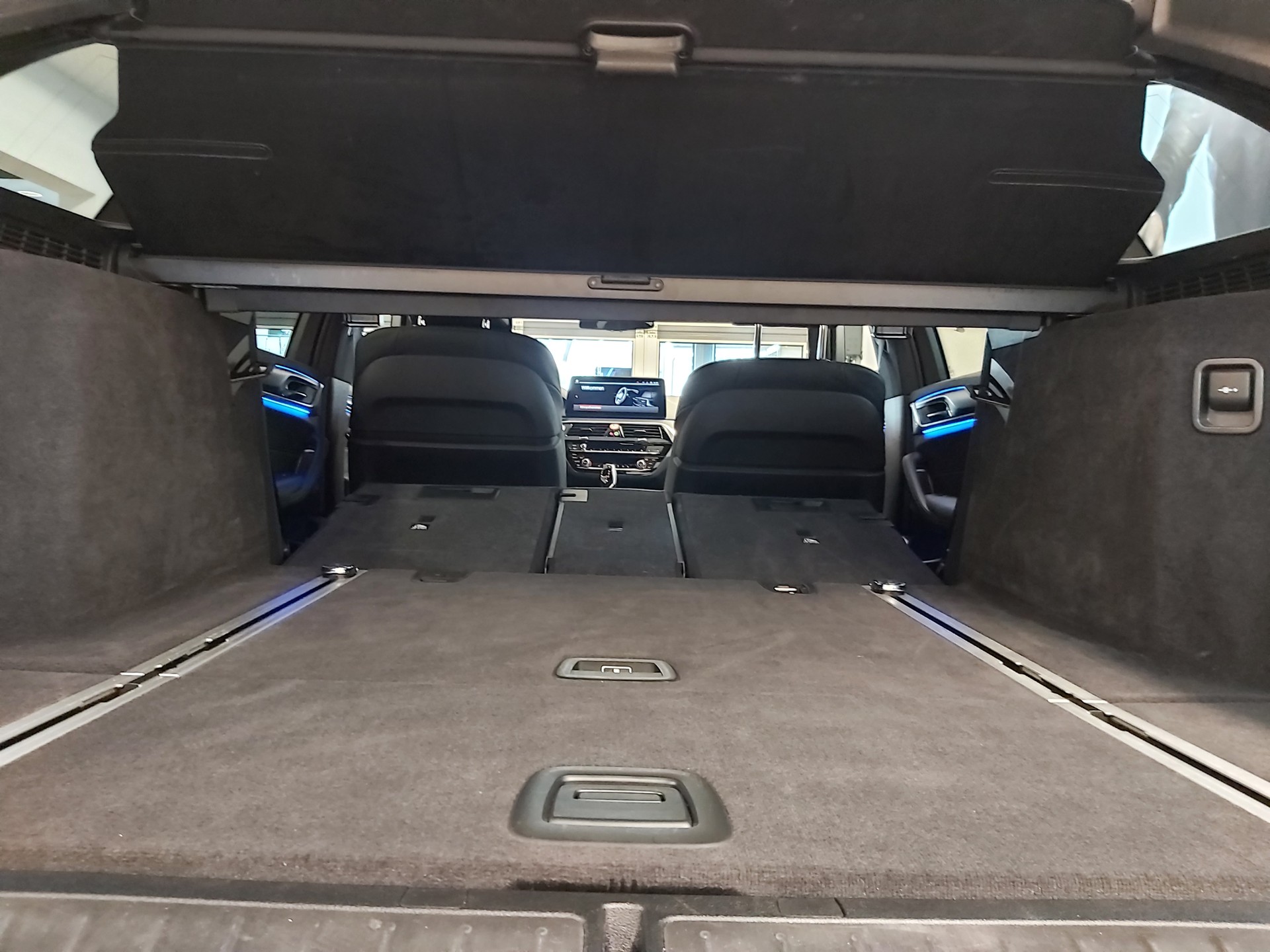 BMW 520d xDr 48VTour Pure M S-image-7