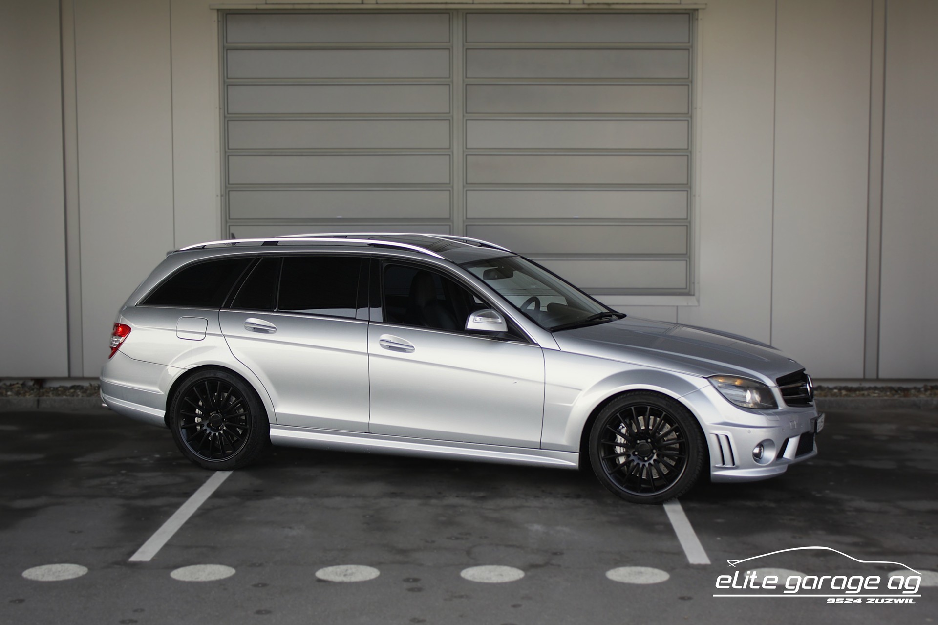 MERCEDES-BENZ C 63 AMG Avantgarde 7G-Tronic-image-6