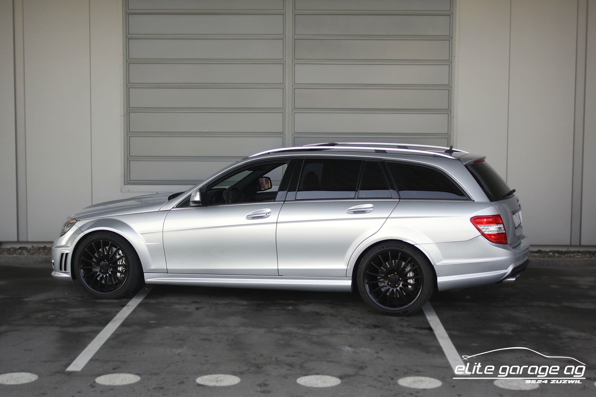 MERCEDES-BENZ C 63 AMG Avantgarde 7G-Tronic-image-2