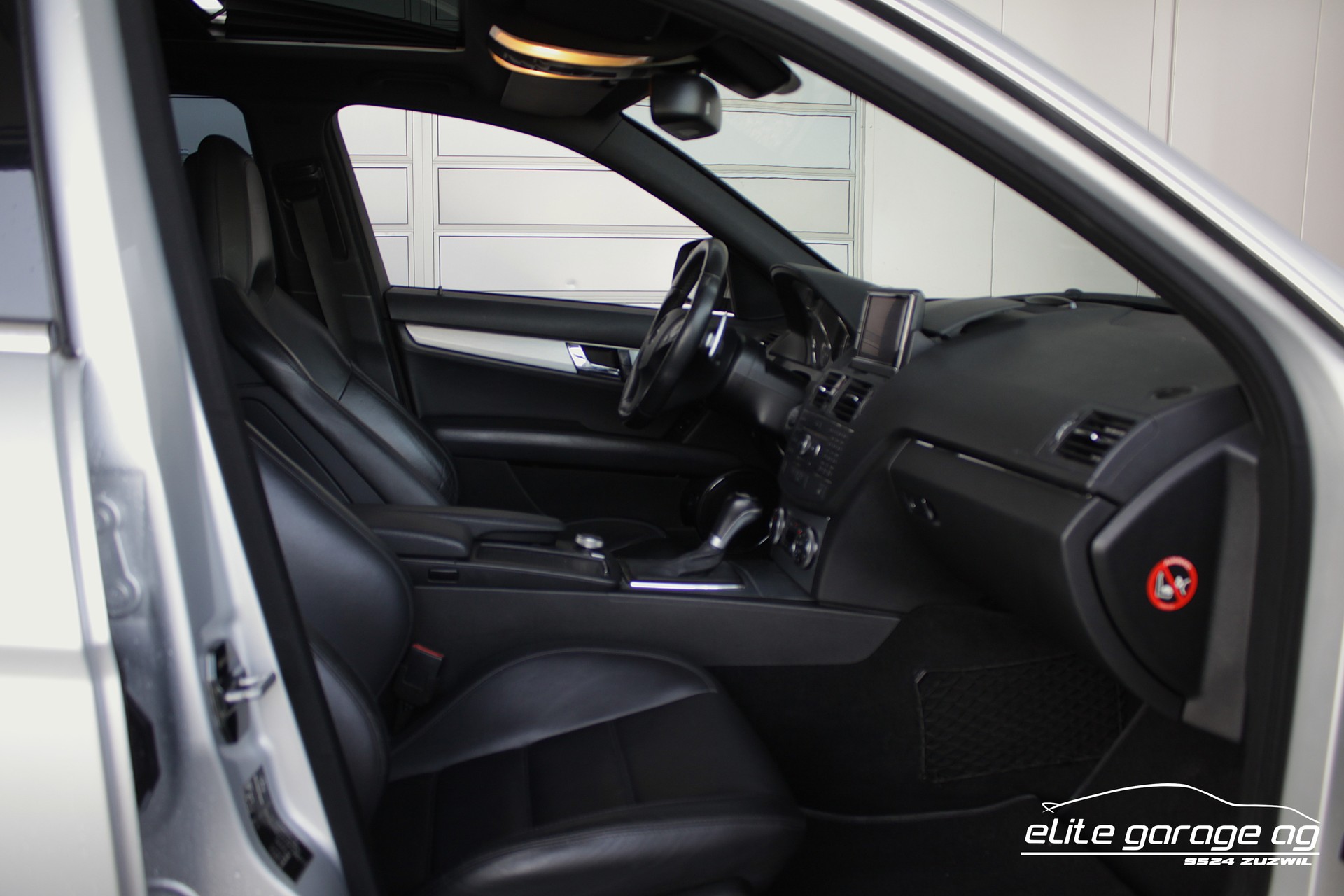 MERCEDES-BENZ C 63 AMG Avantgarde 7G-Tronic-image-15