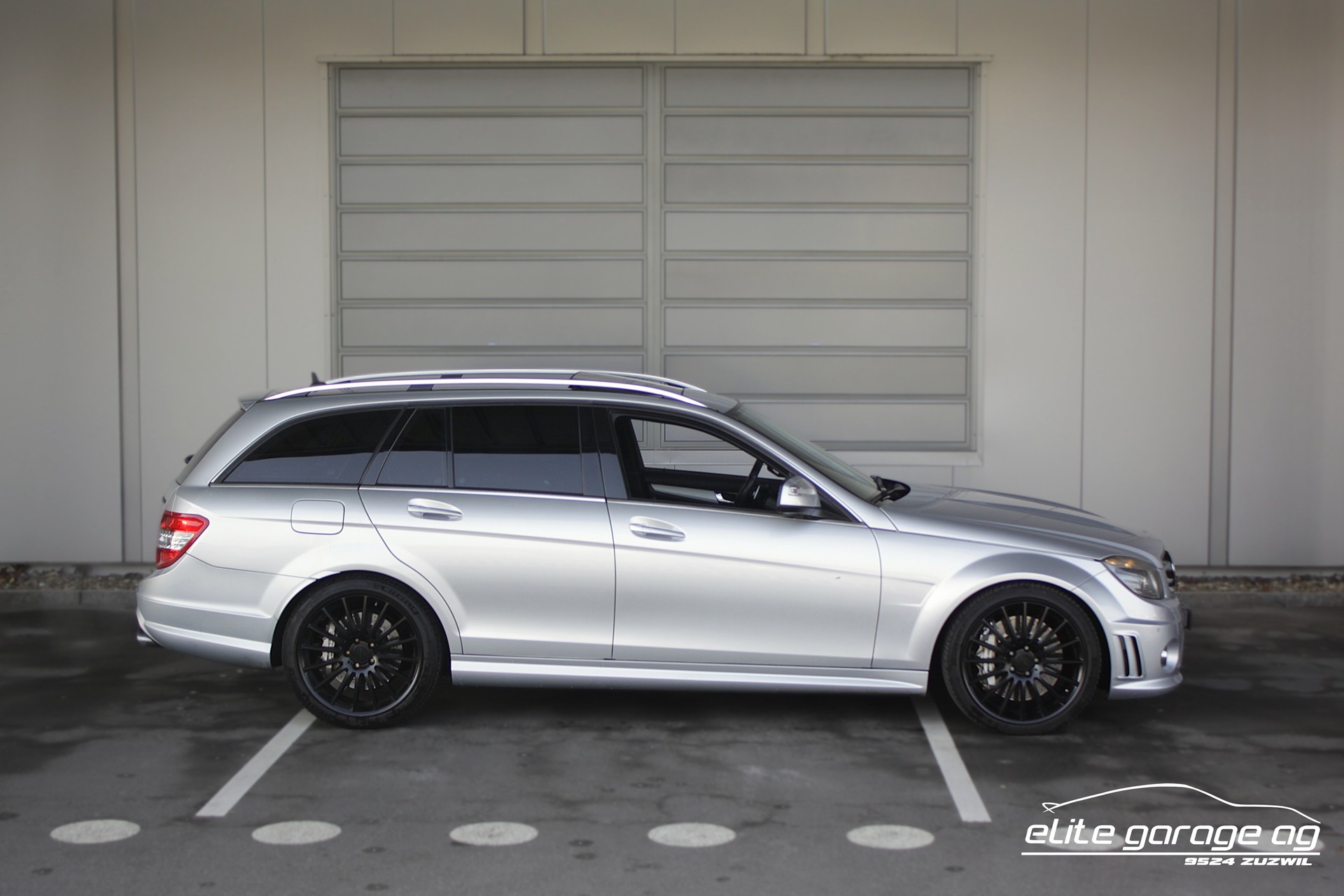 MERCEDES-BENZ C 63 AMG Avantgarde 7G-Tronic-image-5