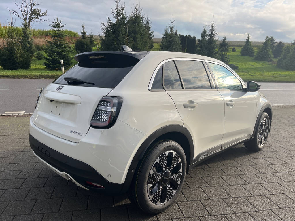 FIAT 600 1.2 Hybrid La Prima-showroom-element-2