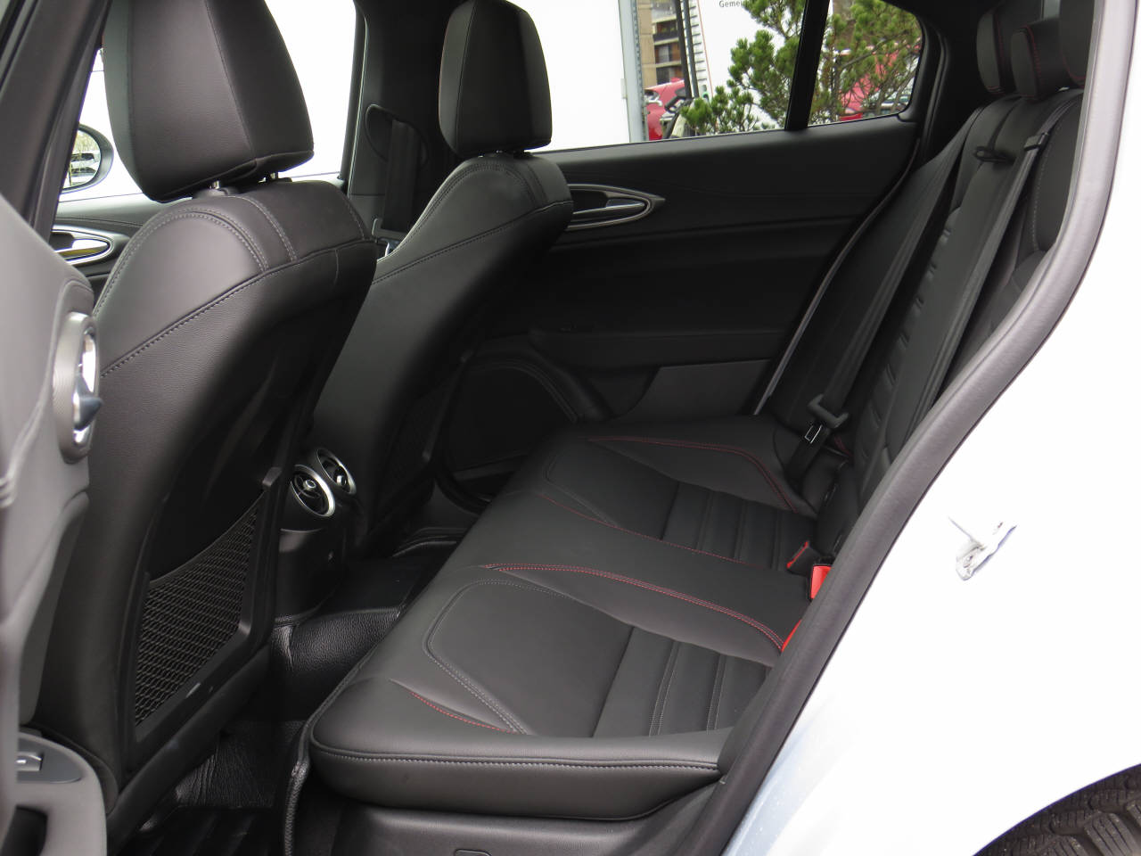 ALFA ROMEO Giulia 2.0 Q4 Competizione-image-14