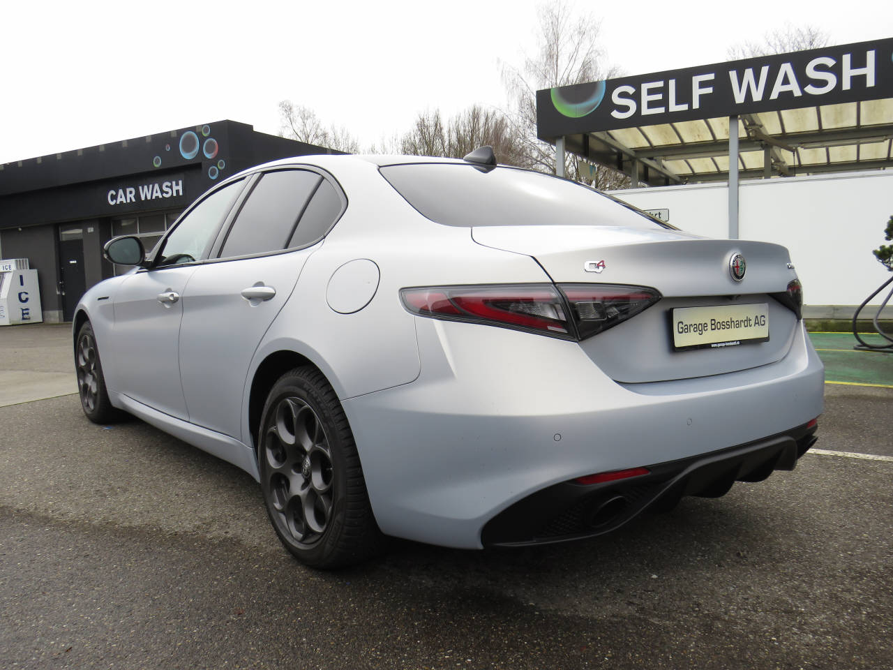 ALFA ROMEO Giulia 2.0 Q4 Competizione-image-4