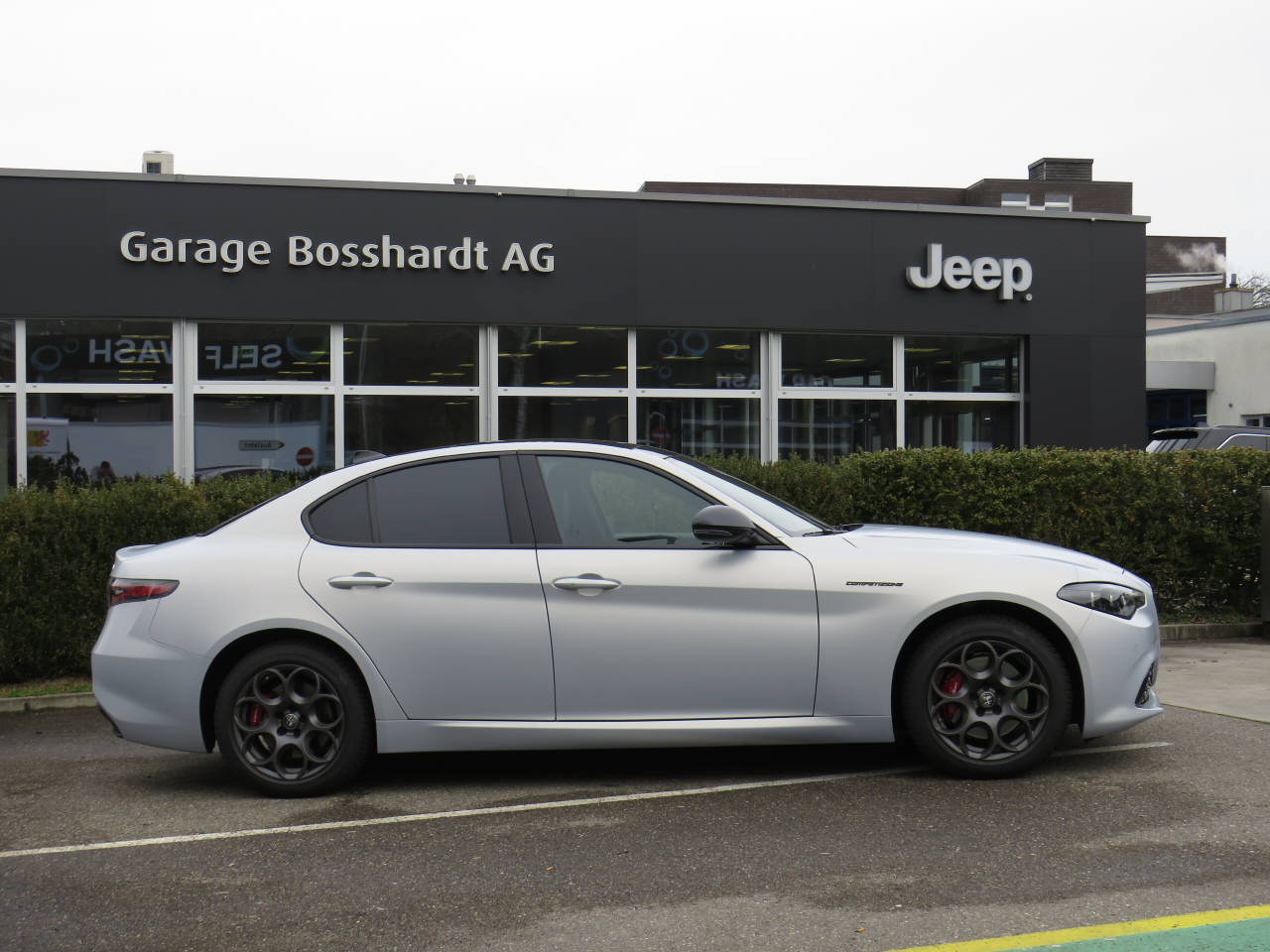 ALFA ROMEO Giulia 2.0 Q4 Competizione-image-1