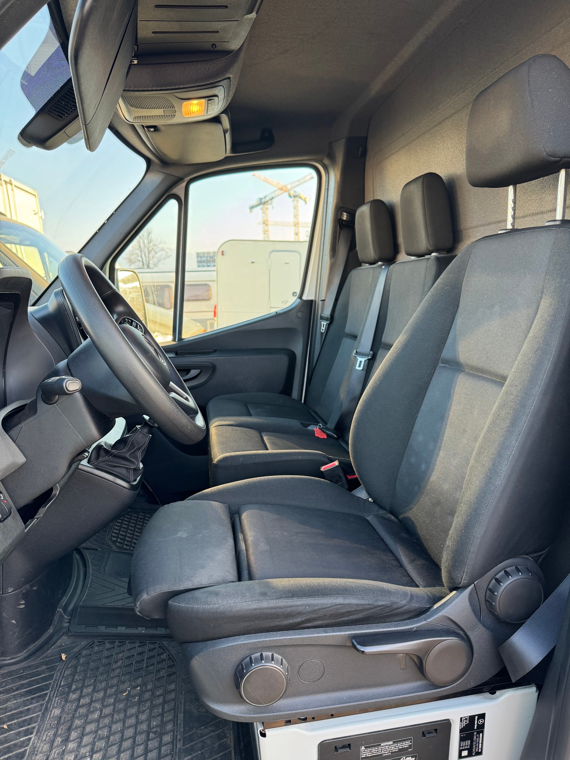 MERCEDES-BENZ Hebebühne 316 CDI Schalter 6 Gang Nutzlast 900 kg - 3 Sitz - Klima - Service immer Mercedes-image-12