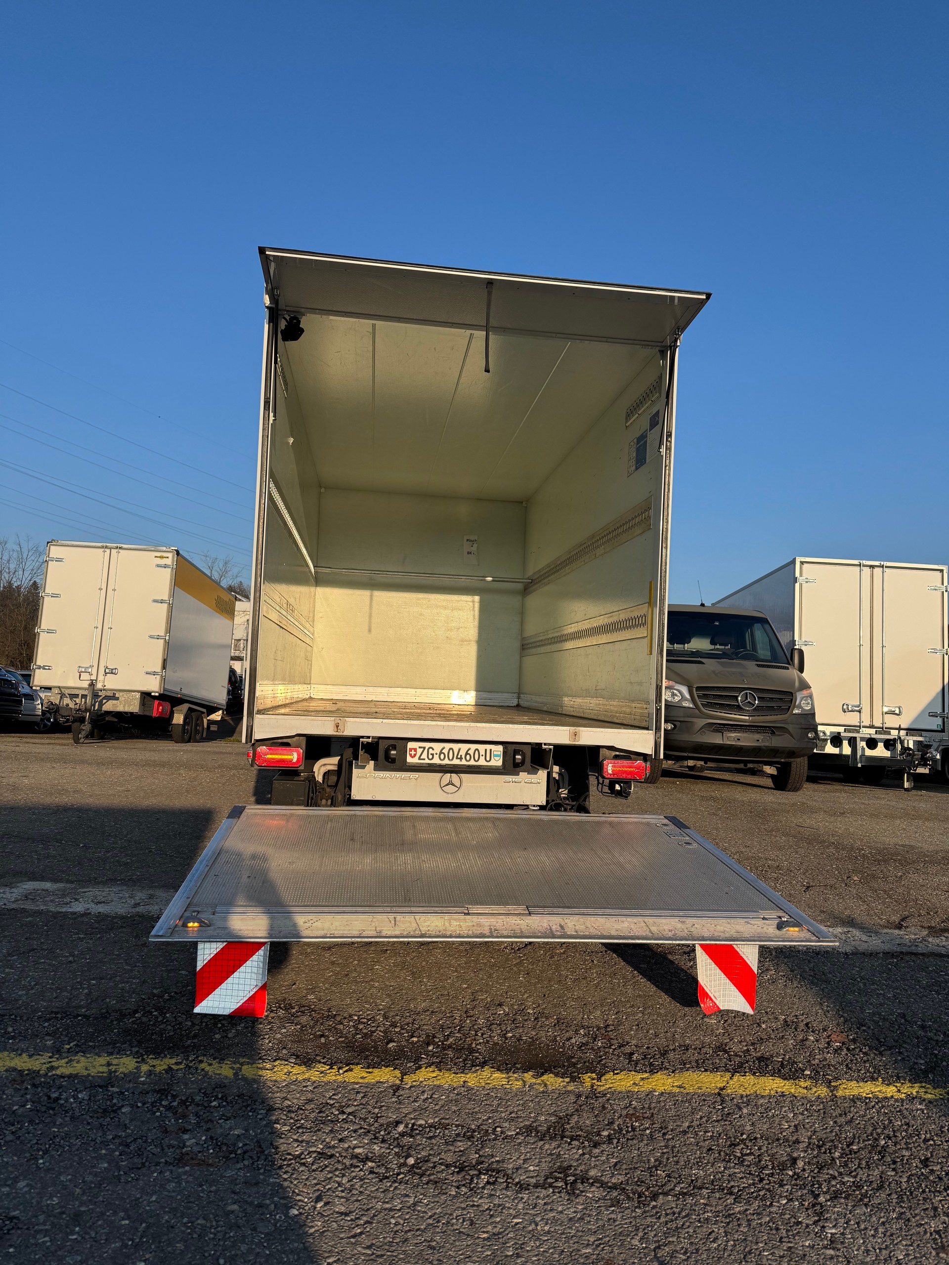 MERCEDES-BENZ Hebebühne 316 CDI Schalter 6 Gang Nutzlast 900 kg - 3 Sitz - Klima - Service immer Mercedes-image-8