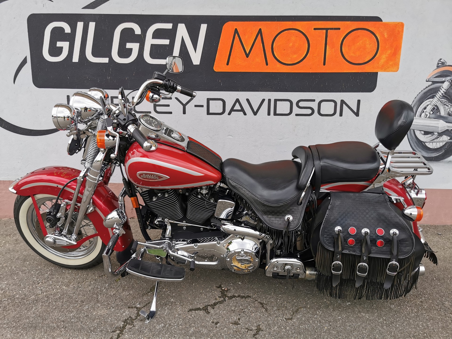 HARLEY-DAVIDSON FLSTS Heritage Springer-image-1