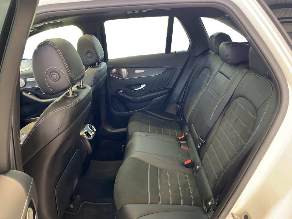 MERCEDES-BENZ GLC 300 e AMG Line 4MATIC-image-7