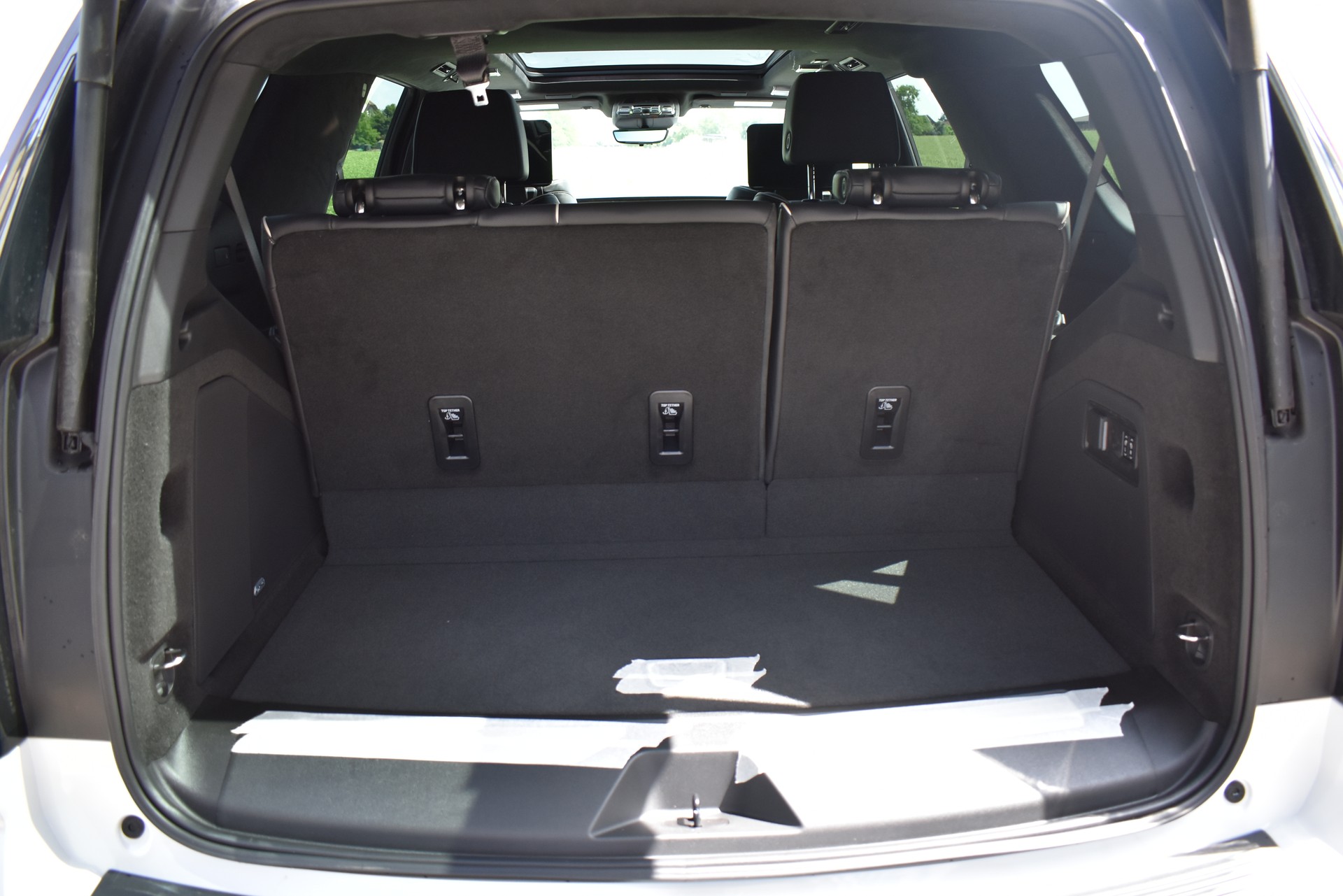 CADILLAC Escalade-V 2025-image-8