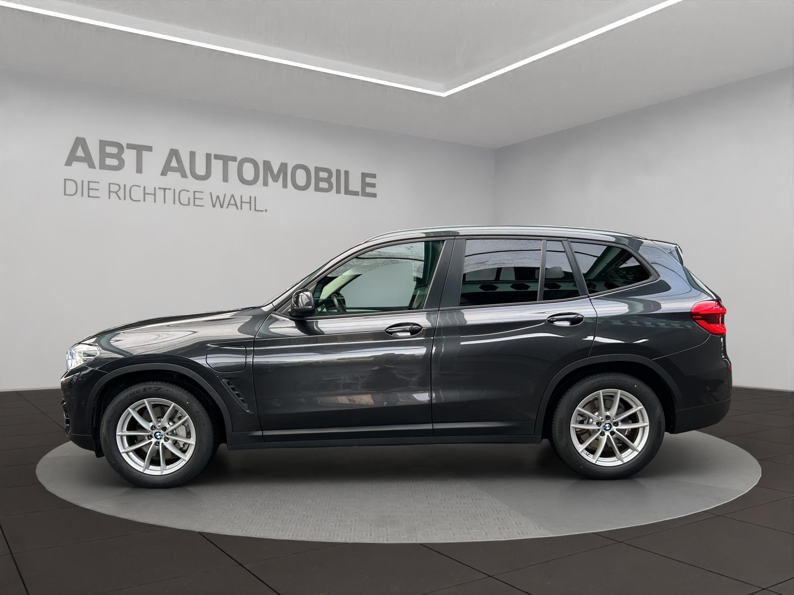 BMW X3 30e xDrive-image-2