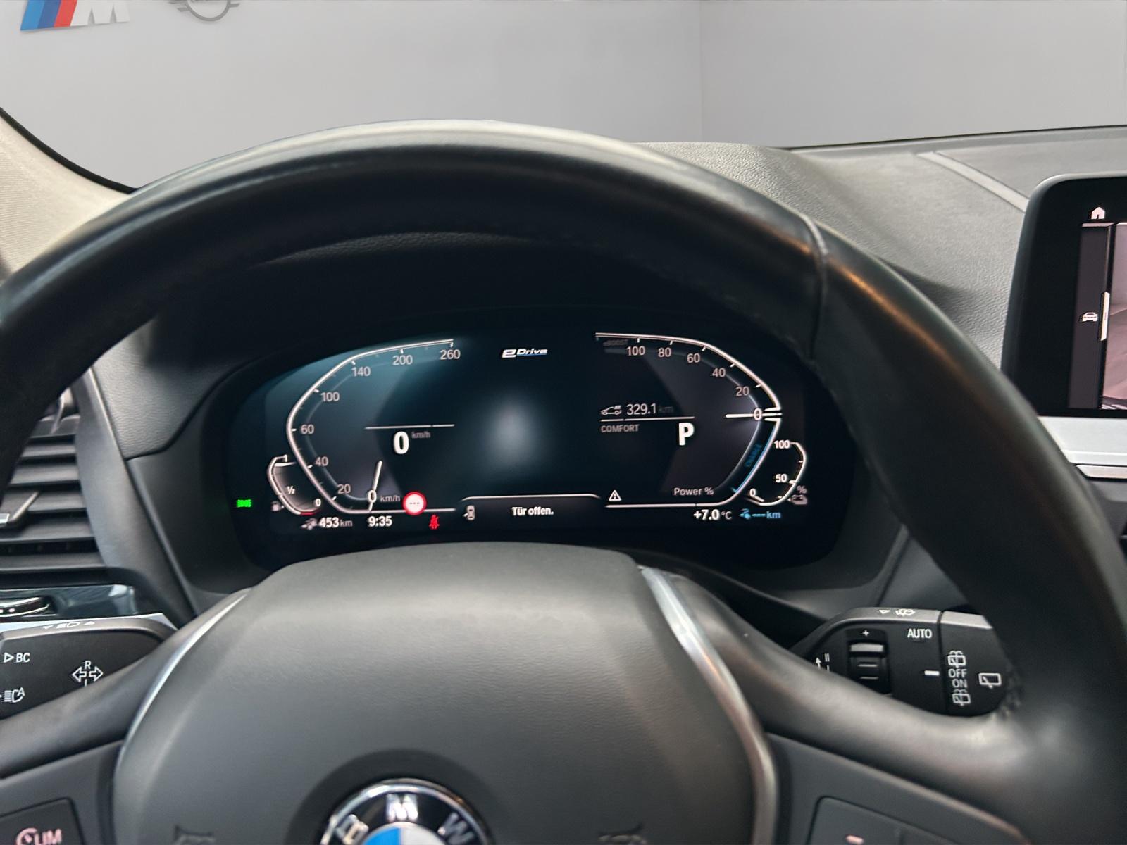 BMW X3 30e xDrive-image-8