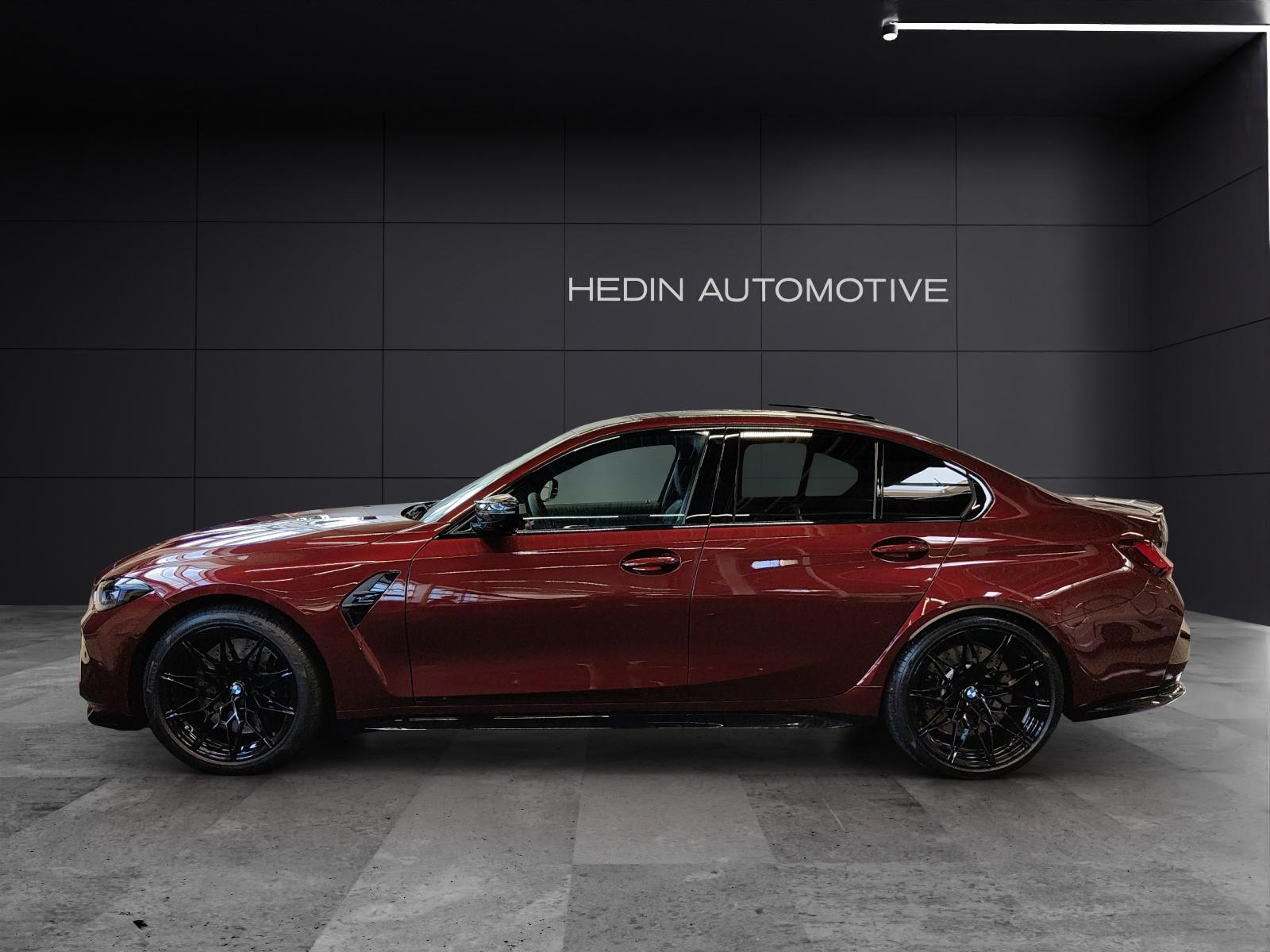 BMW M3 Competition xDrive-showroom-element-3