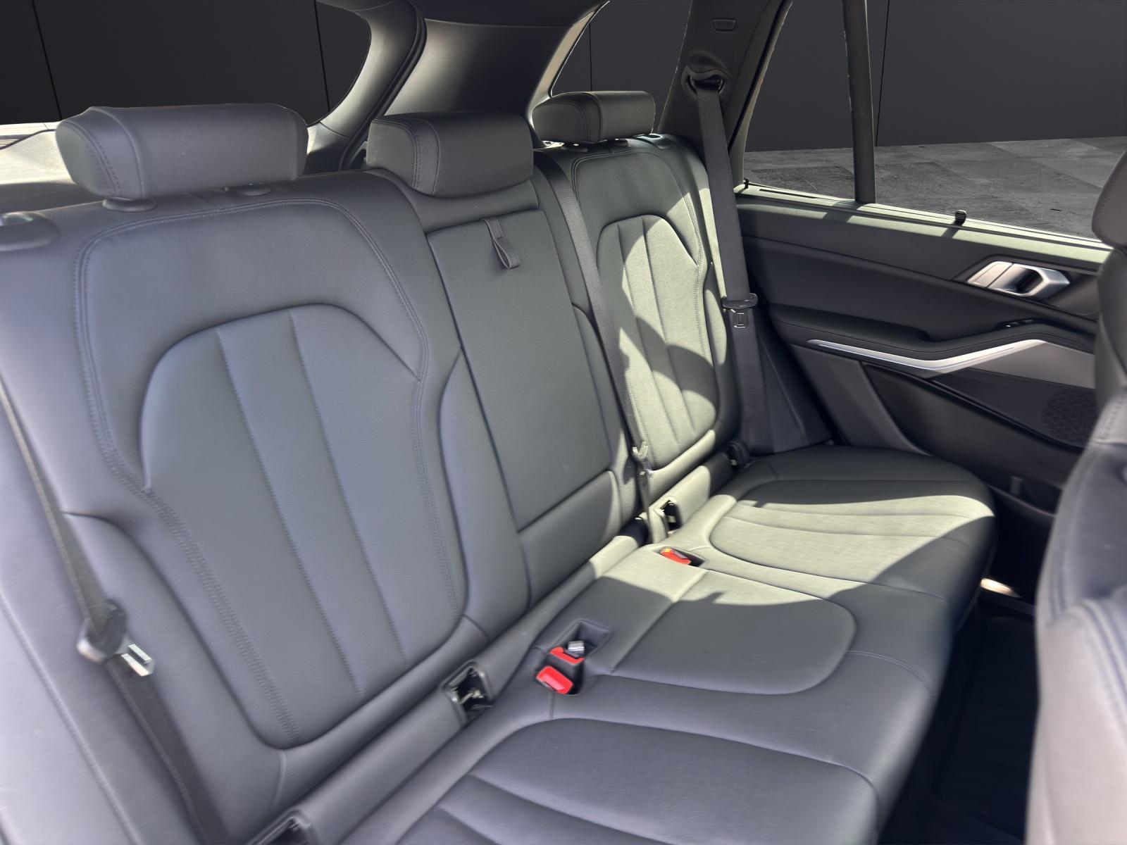 BMW X5 45e xDrive-image-11