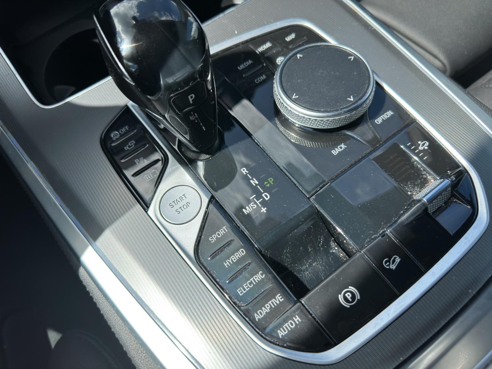 BMW X5 45e xDrive-image-16
